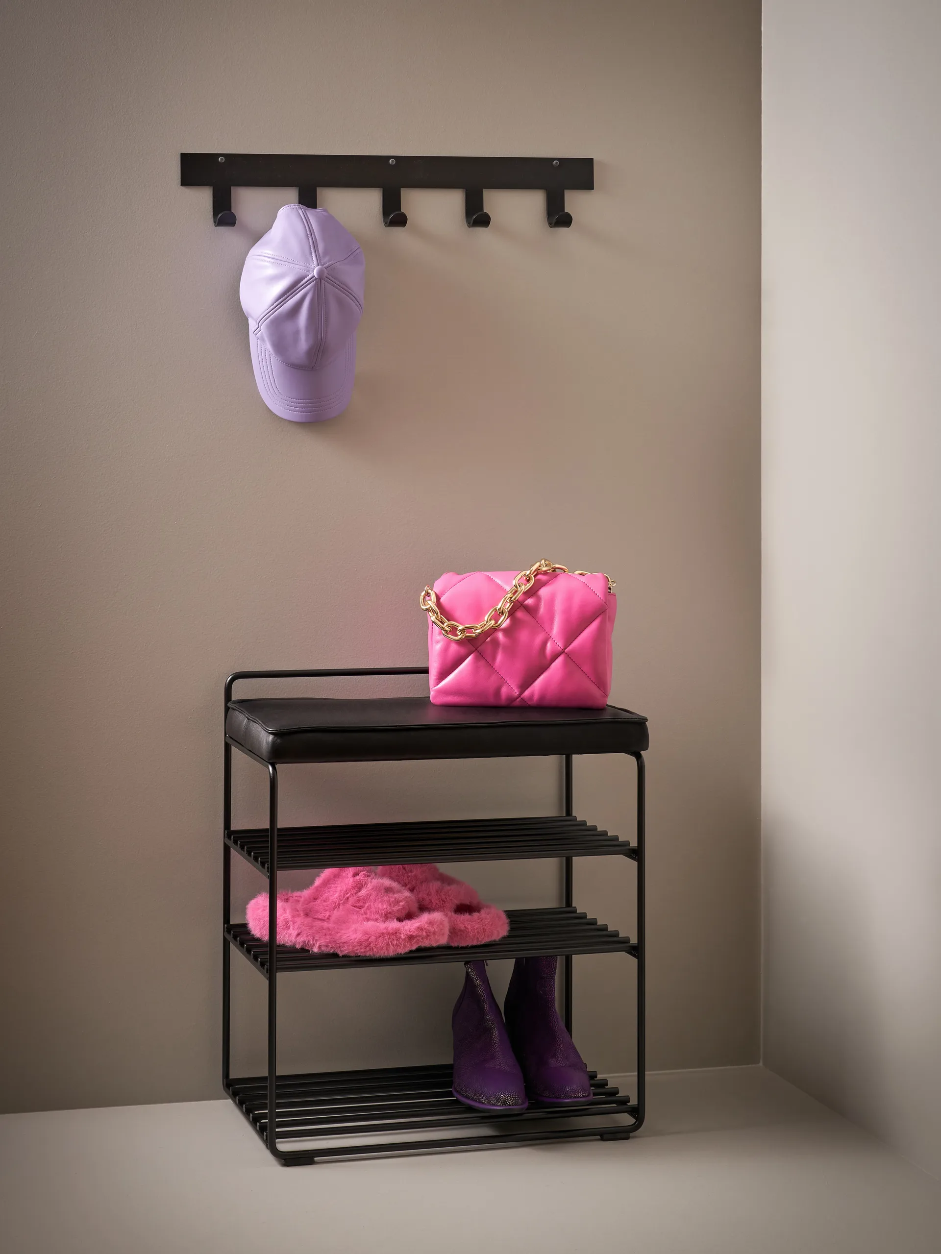 Étagère-tabouret Lower East Seat 50x28x58 cm, Black-black leather Maze