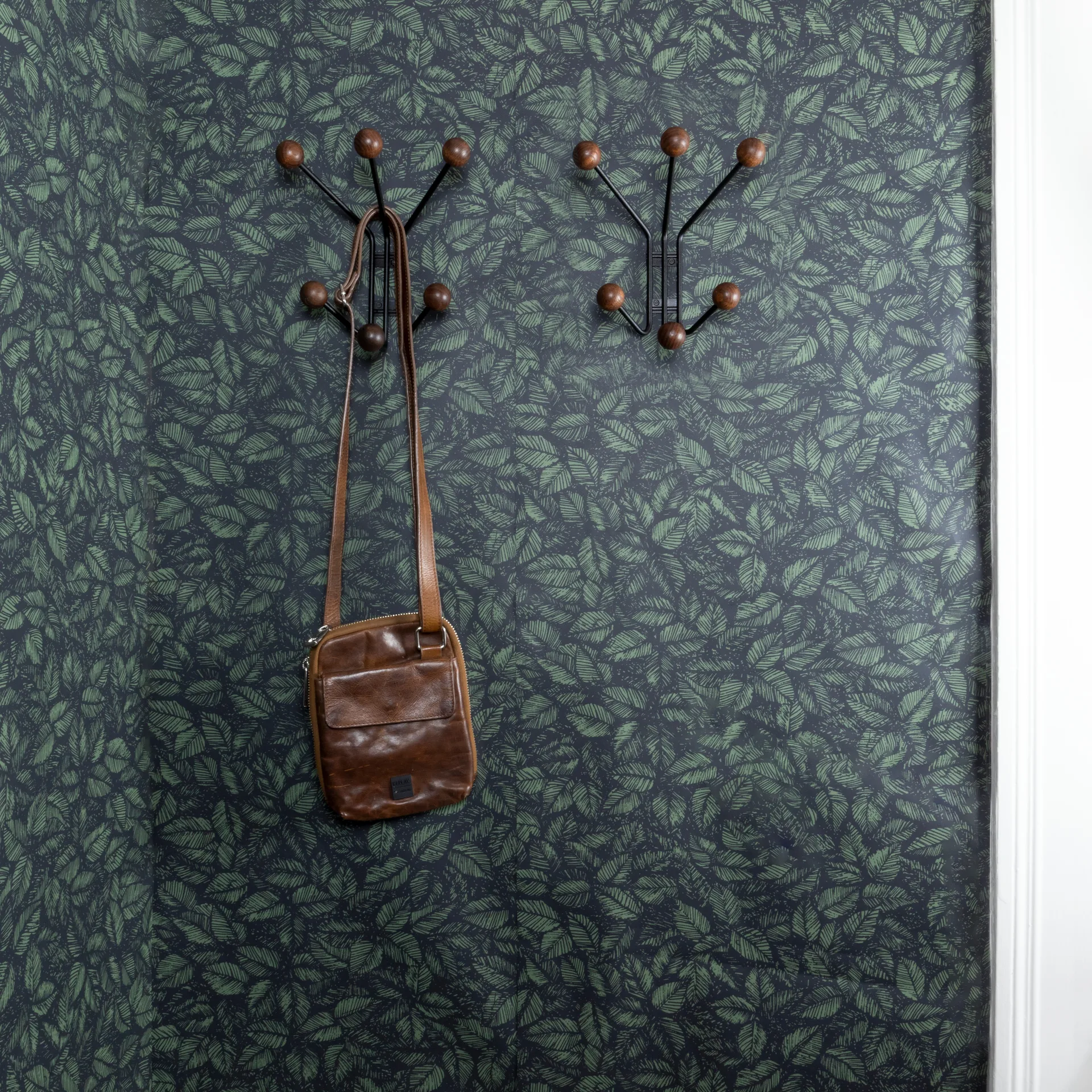 Patère Bill XS, Noir-marron foncé Maze