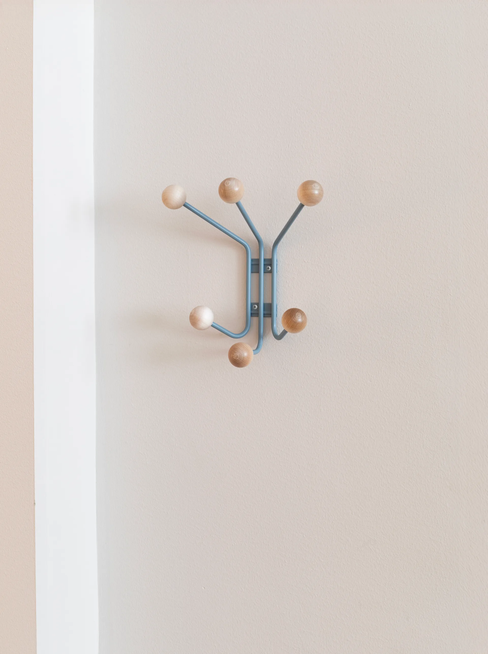 Patère Bill XS, Pigeon blue Maze