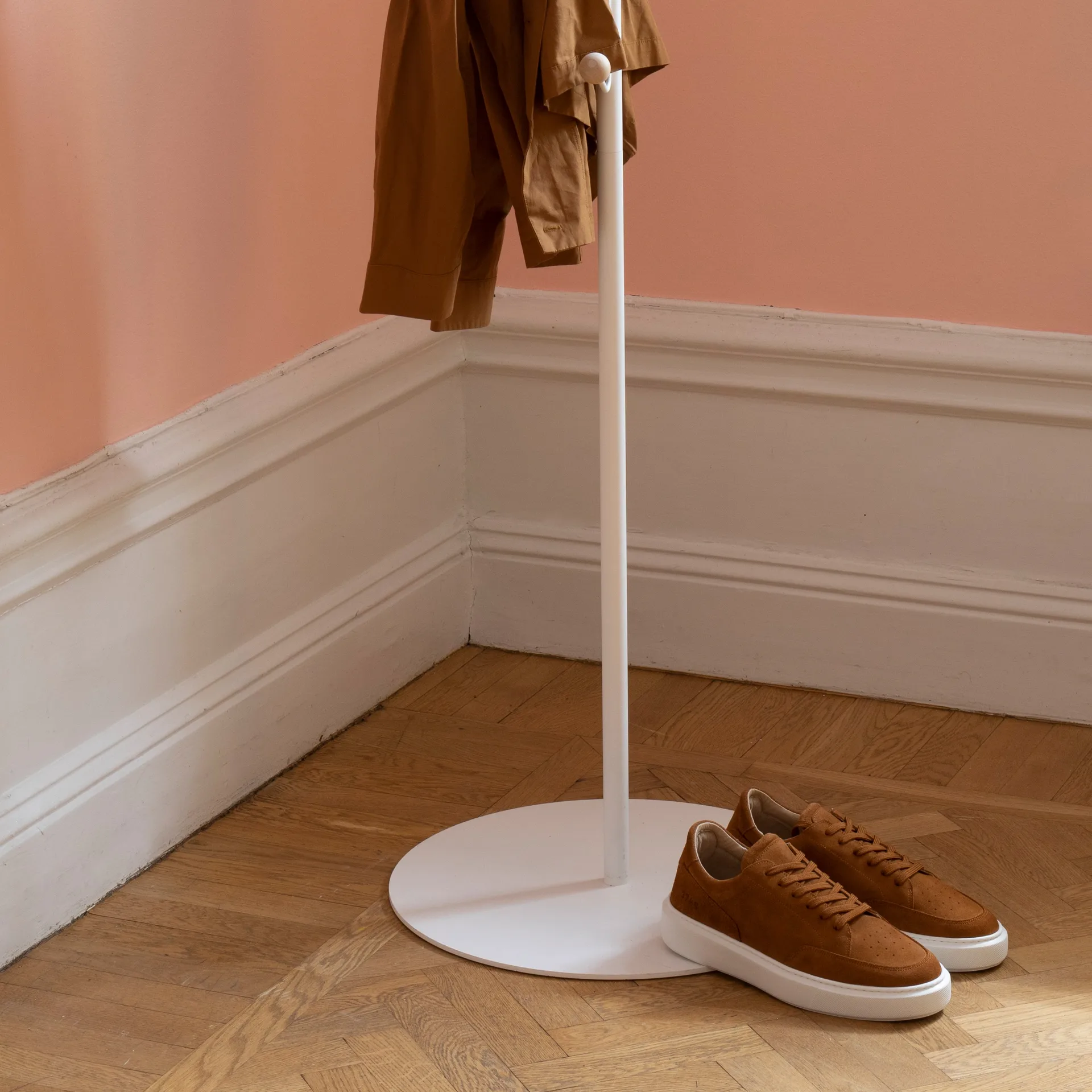 Porte-manteau Bill Floor, Blanc Maze