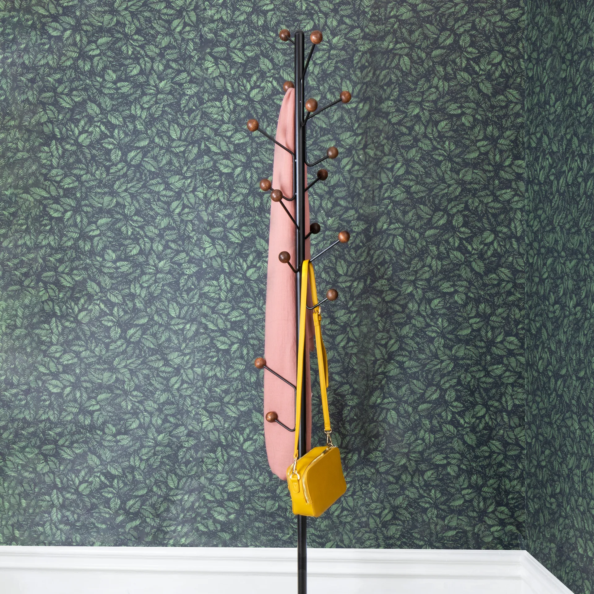 Porte-manteau Bill Floor, Marron foncé-noir Maze