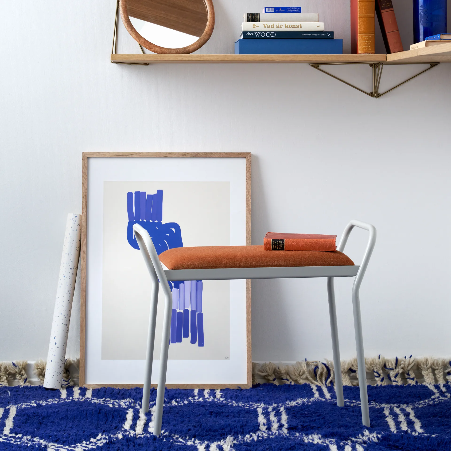 Tabouret Anyone, Blanc avec cuir cognac vintage Maze