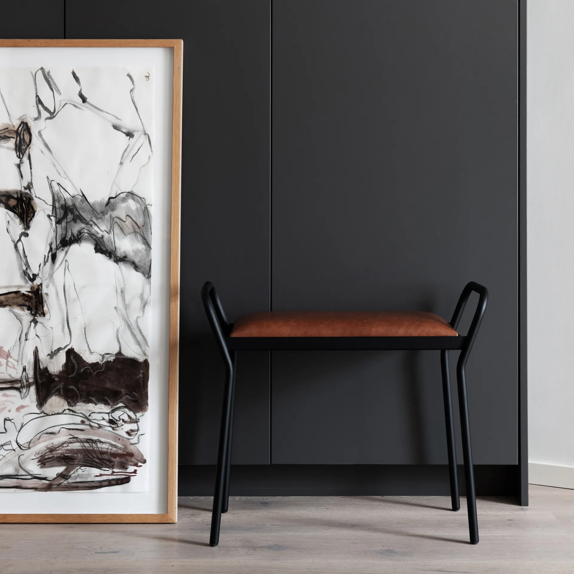 Tabouret Anyone, noir-cognac vintage Maze