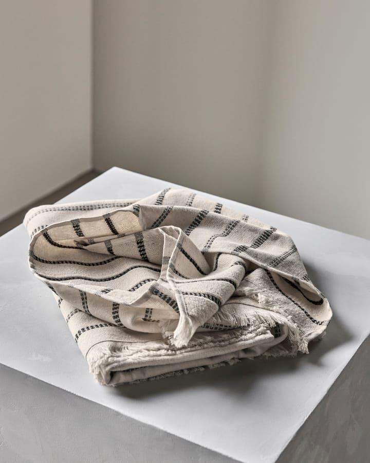 Serviette de bain True, Off-White-noir, 70x140 cm Meraki