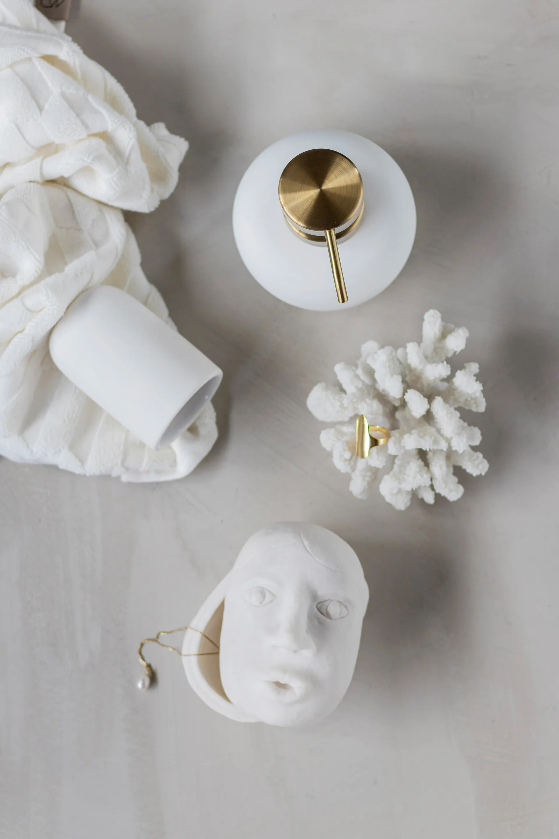 Bocal Art piece face 9x12 cm, Off-white Mette Ditmer