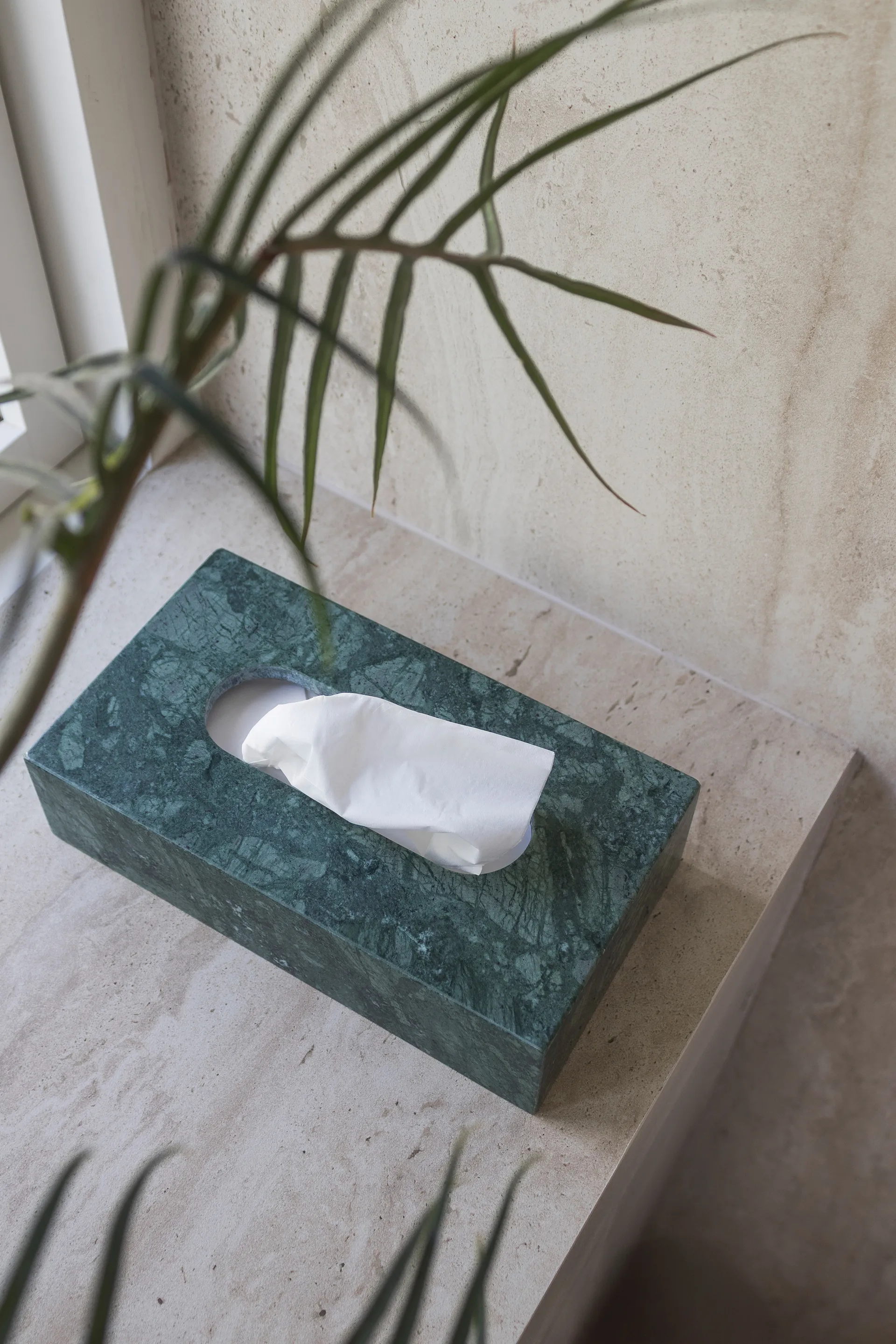 Coffret à mouchoirs Marble 14x25,5 cm, Dark forest Mette Ditmer
