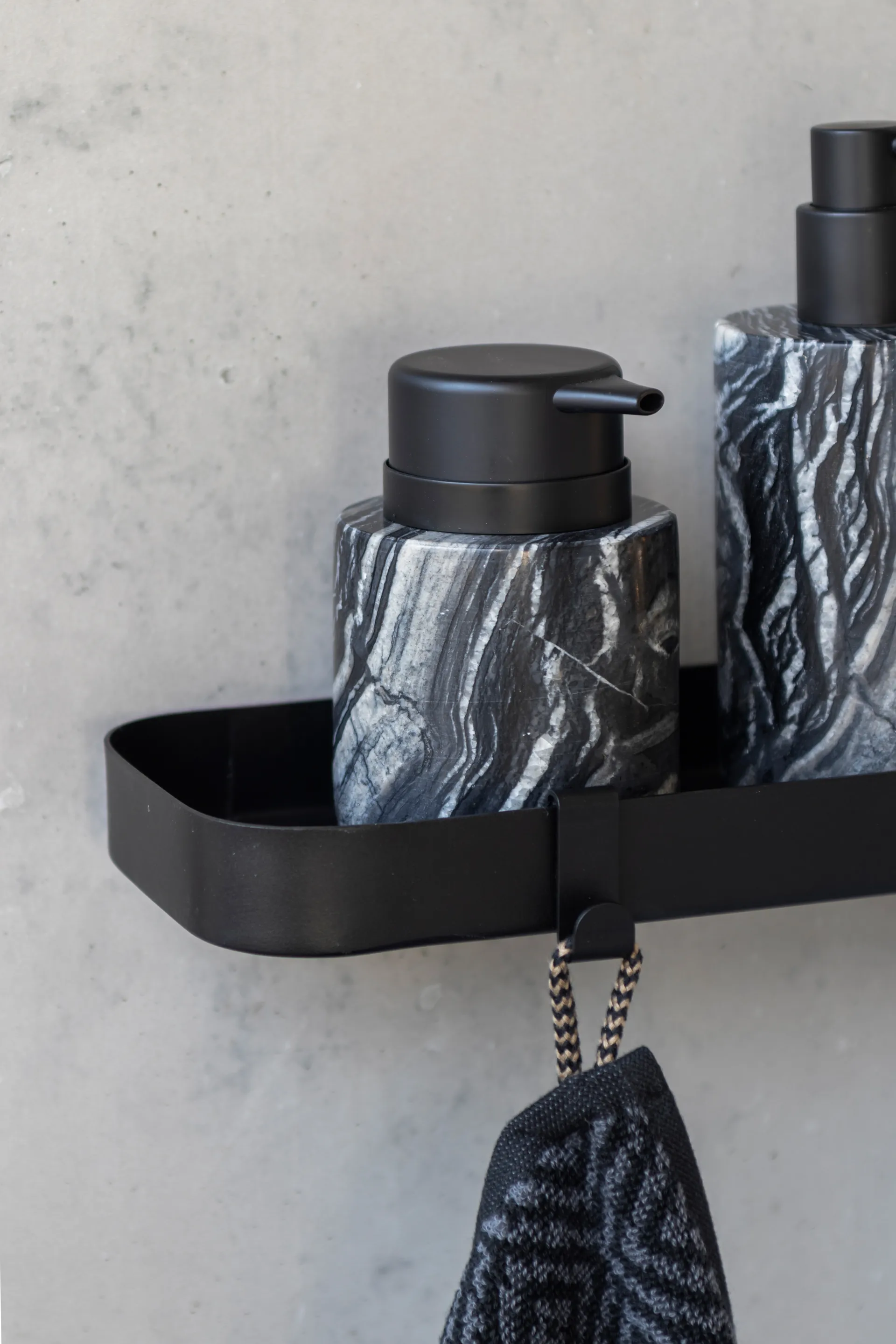 Crochets Carry, lot de 6, Noir Mette Ditmer