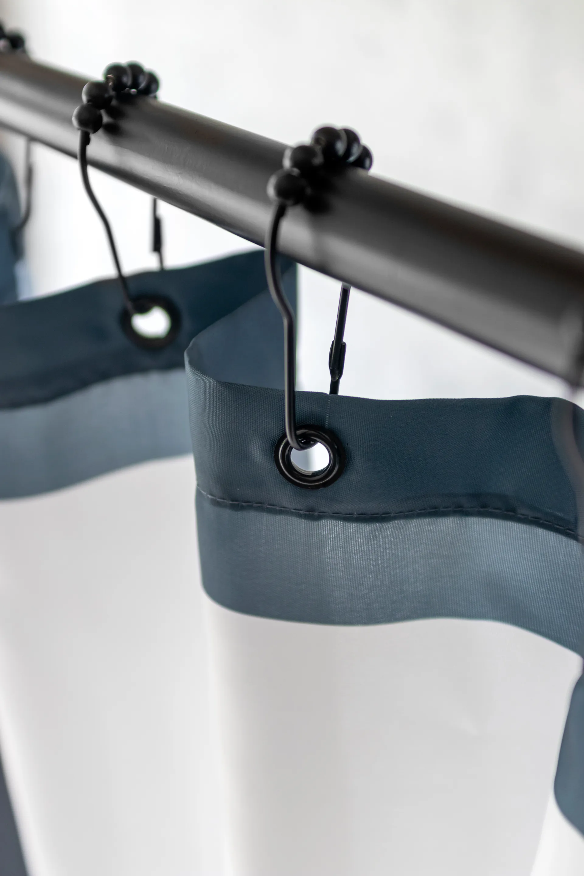 Crochets pour rideau de douche Aqua, lot de 10, Noir Mette Ditmer