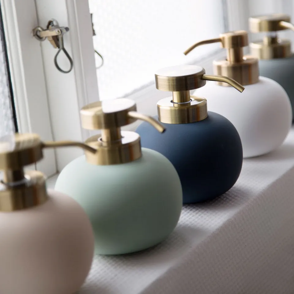 Distributeur de savon Lotus, blush (rose) Mette Ditmer