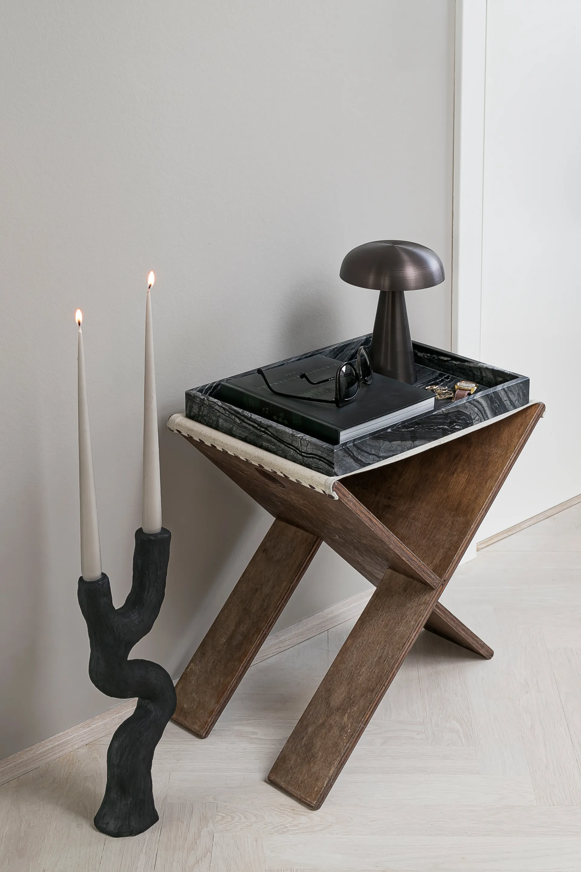 Plateau de décoration Marble large 30x40 cm, Black-grey Mette Ditmer