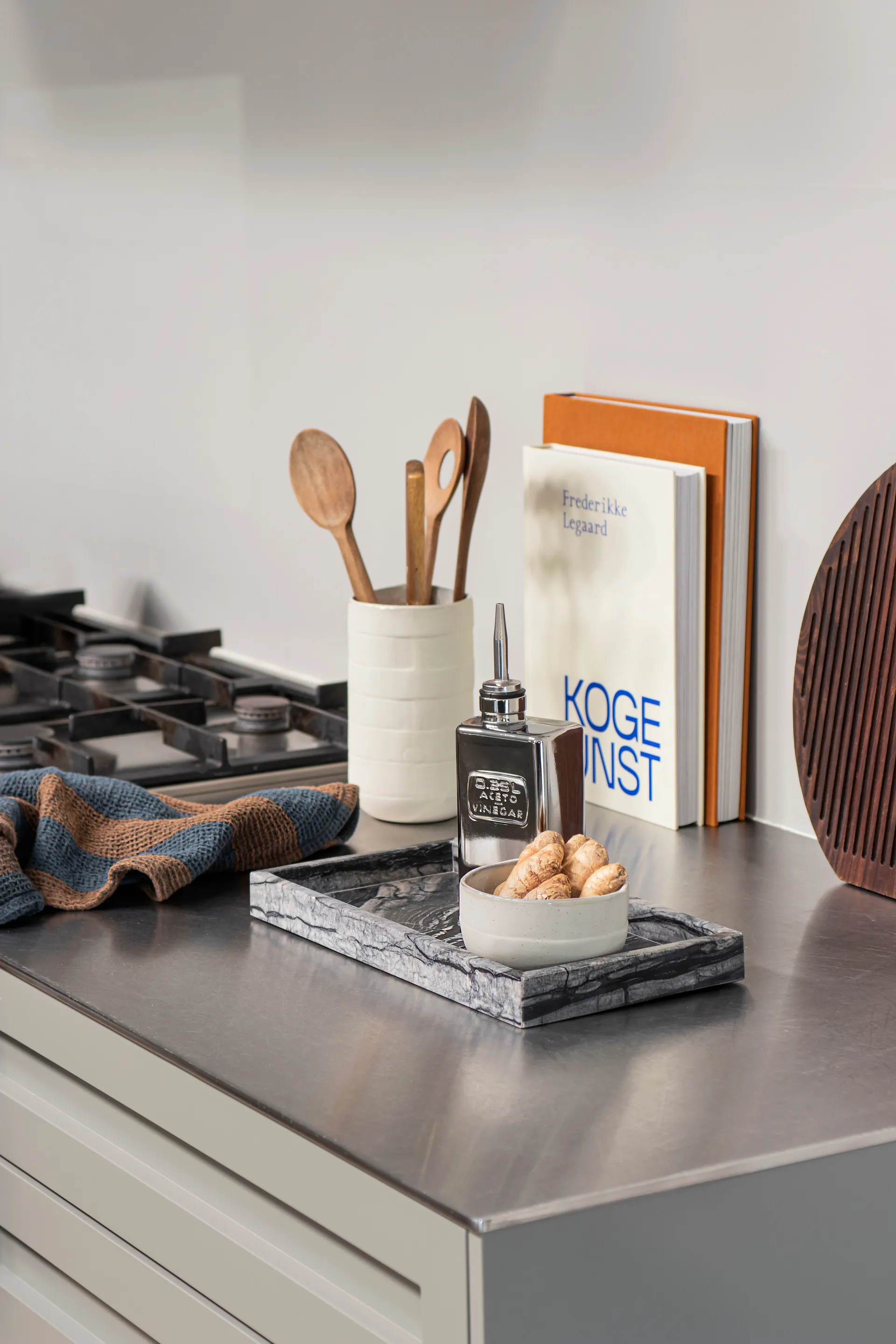 Plateau décoratif Marble 16 x 31 cm, Noir-gris Mette Ditmer