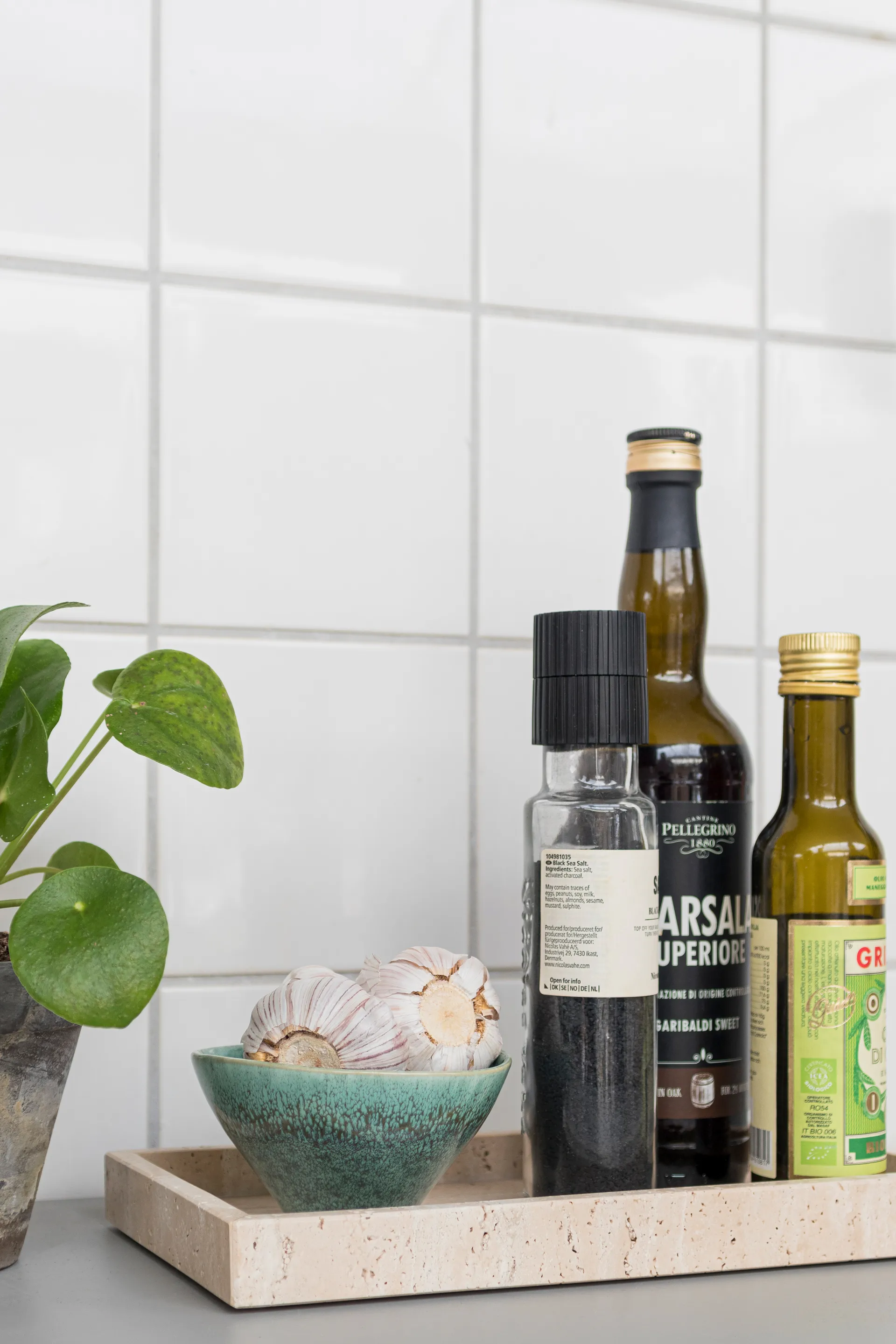 Plateau décoratif Travertine 16x31 cm, Linen Mette Ditmer