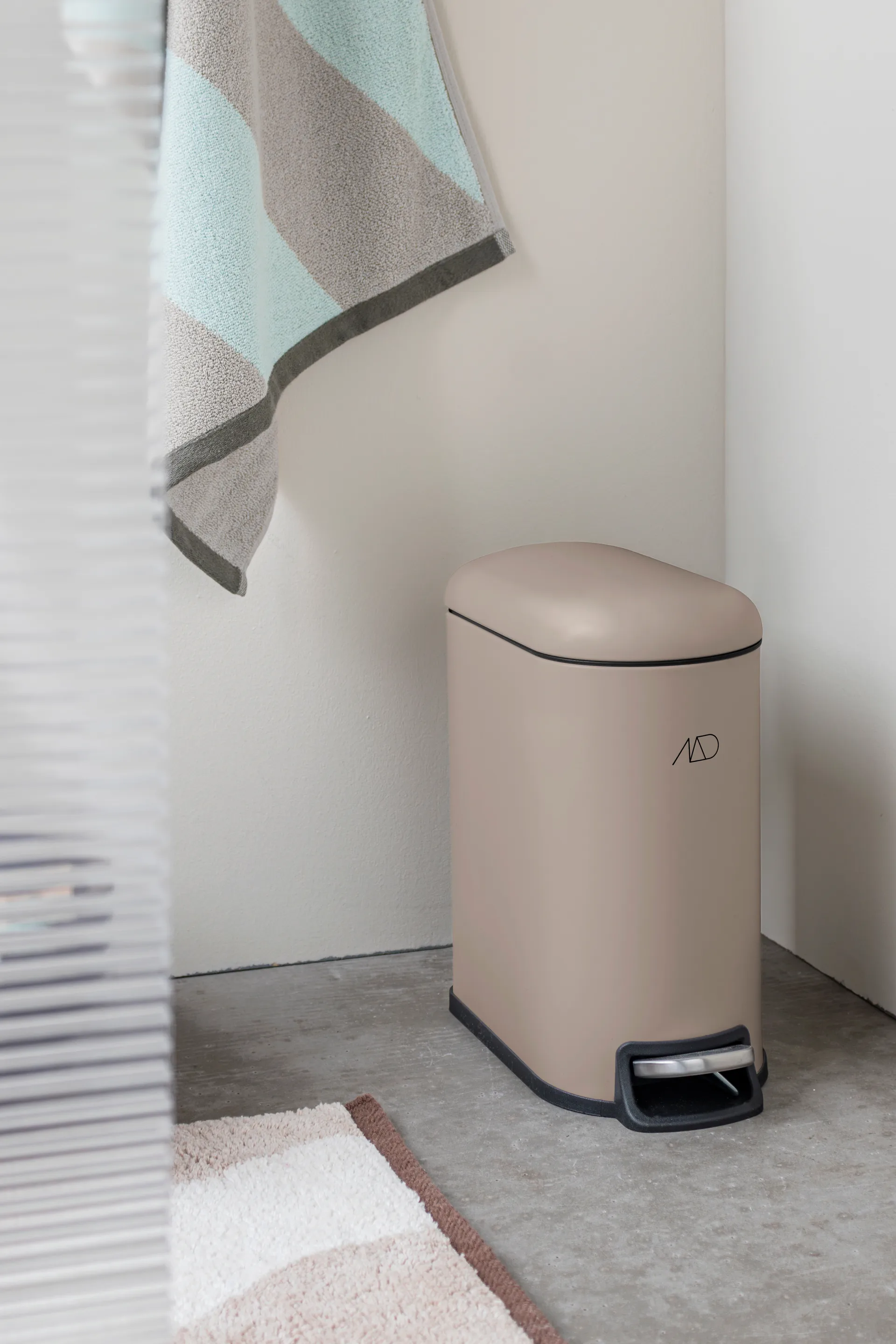 Poubelle à pédale Mini-Walther 5 L, Sand Mette Ditmer