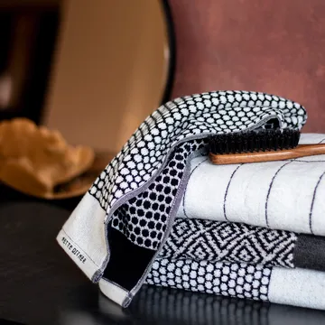 Serviette Grid - Noir-off white - Mette Ditmer