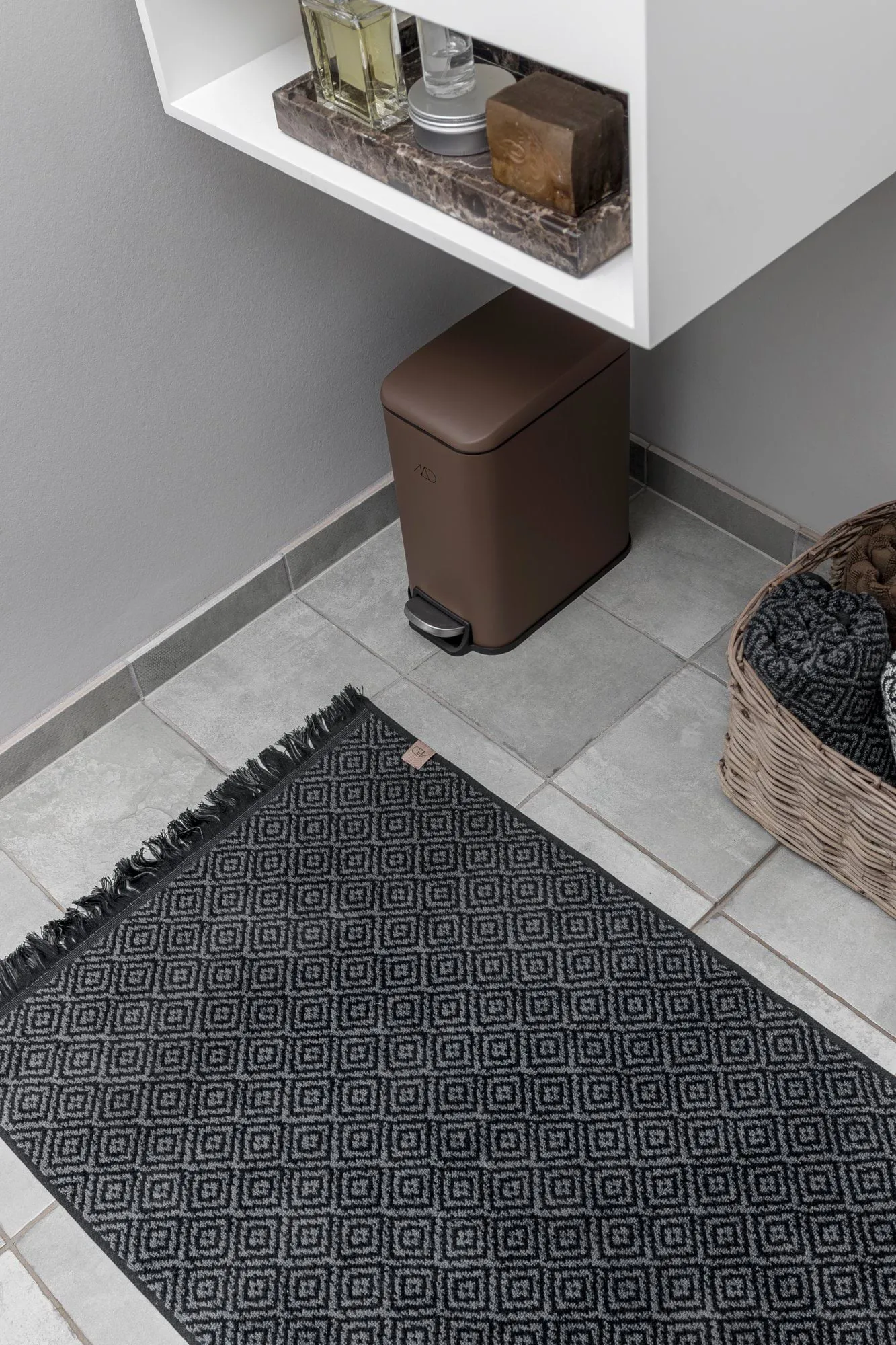 Tapis de salle de bain Morocco 50x80 cm, Black-grey
 Mette Ditmer