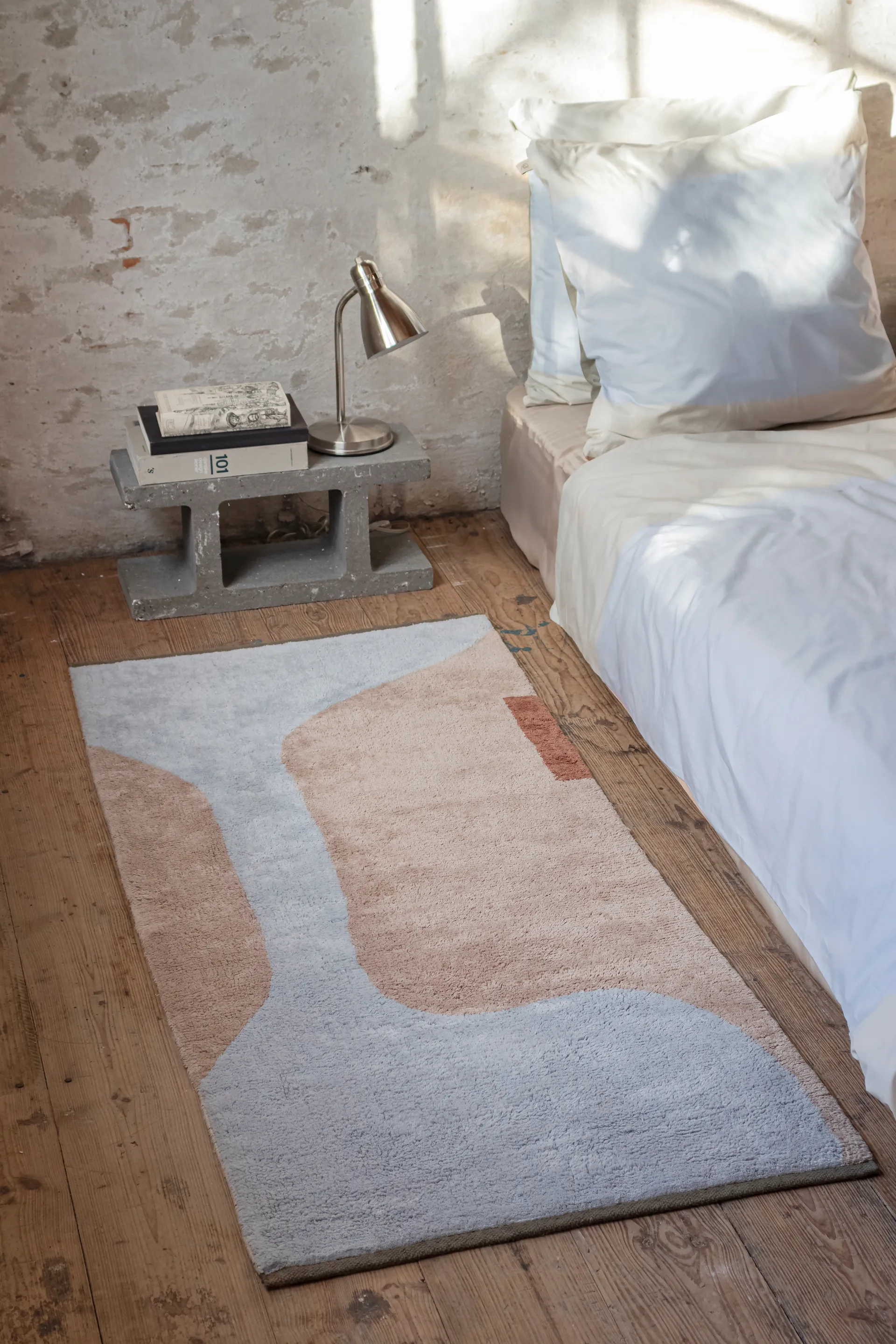 Tapis Figura, Light blue, 70x150 cm Mette Ditmer