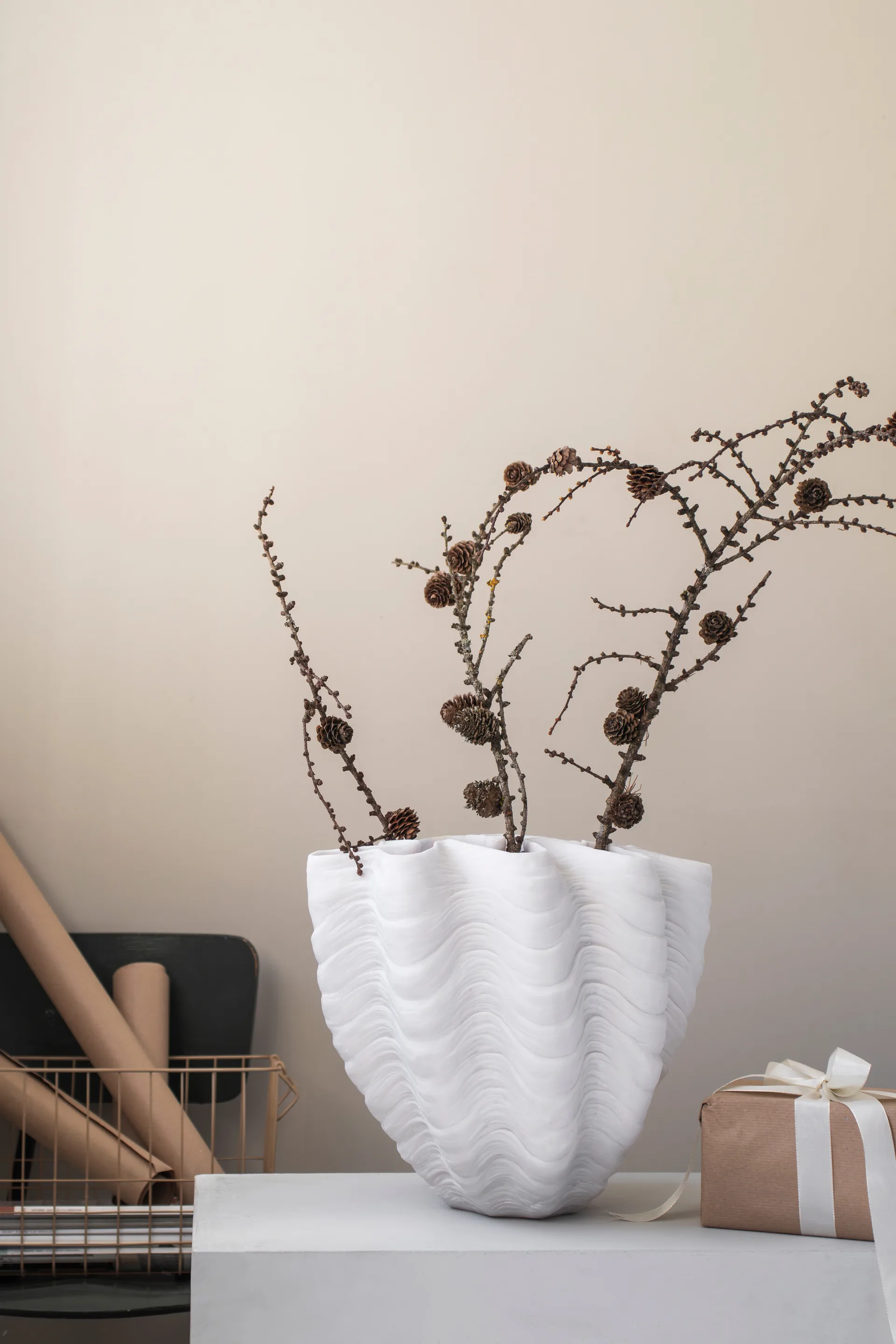 Vase Shell, Grand, 30 cm, white Mette Ditmer