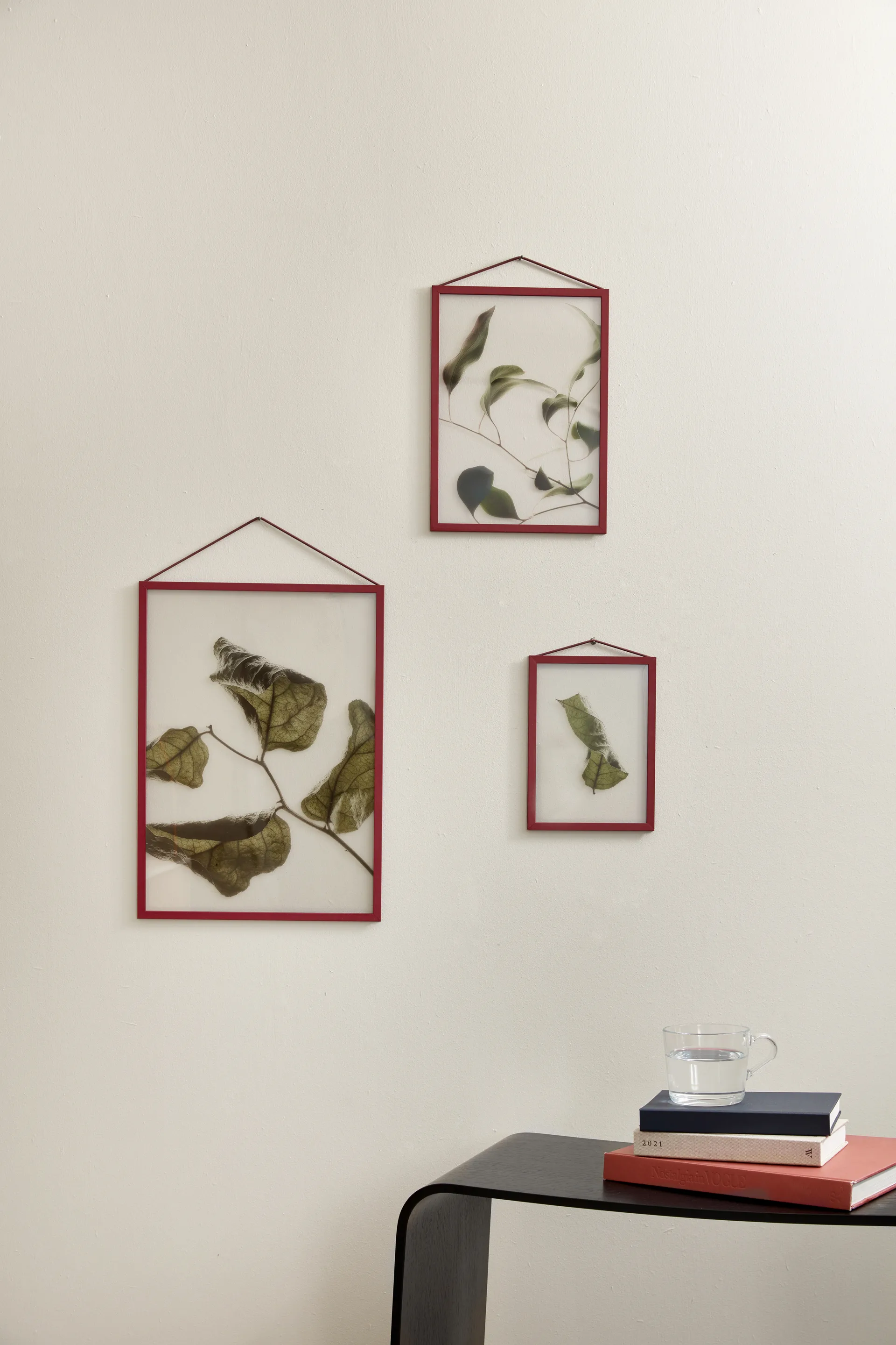 Cadre A5 Moebe 16,5x22,7 cm, Transparent, Rouge MOEBE