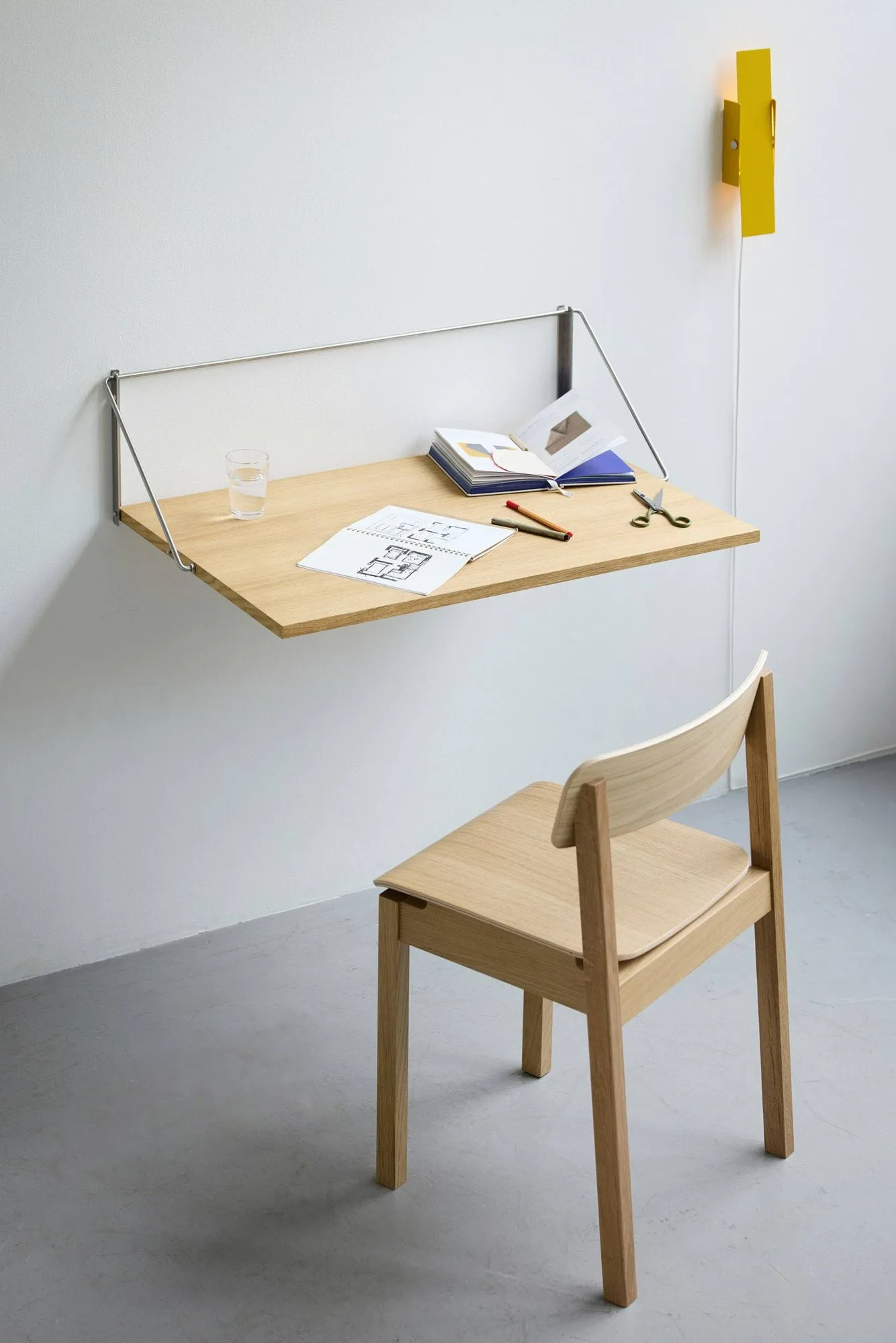 Chaise Everyday Chair, Chêne laqué MOEBE