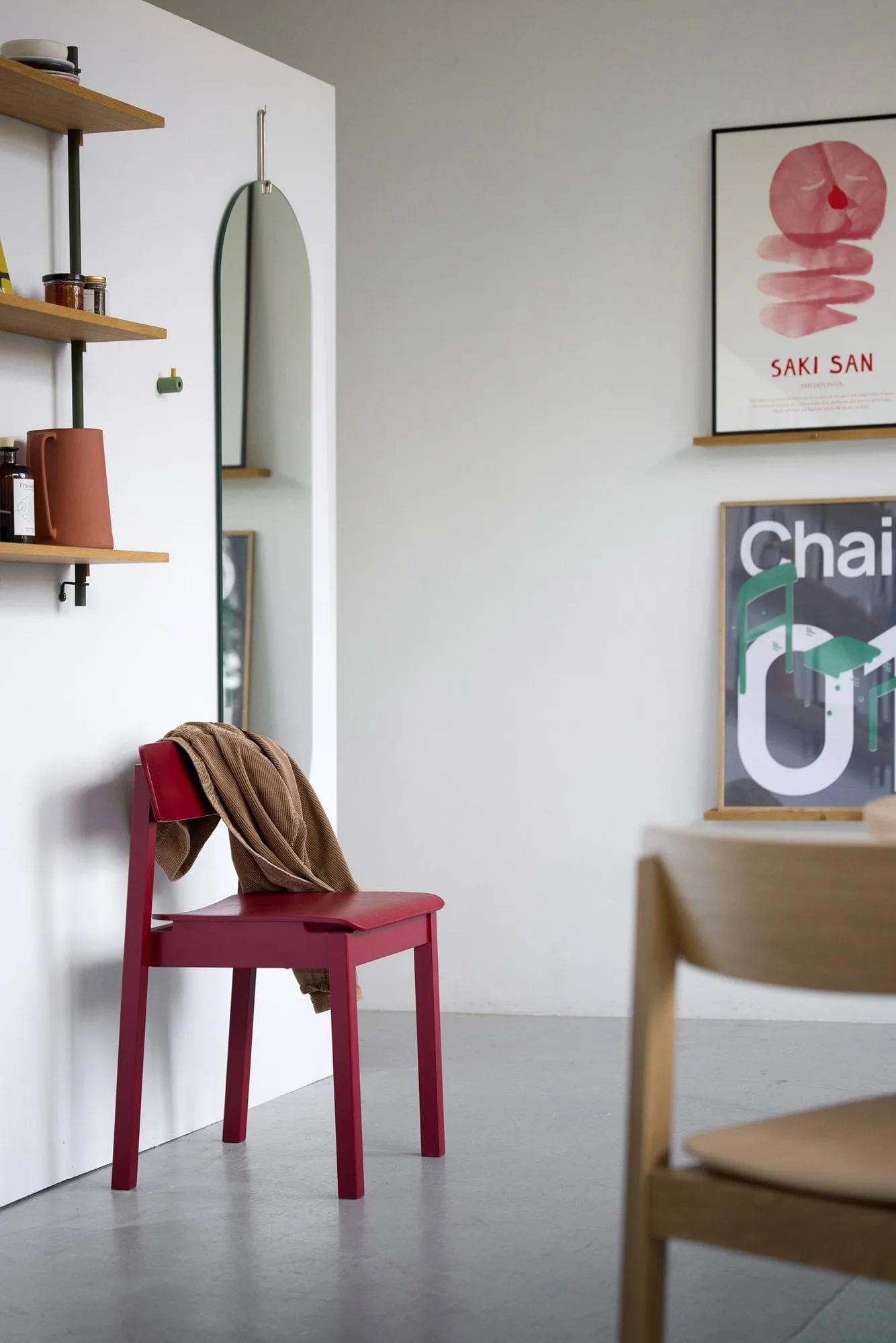 Chaise Everyday Chair, Purple red MOEBE