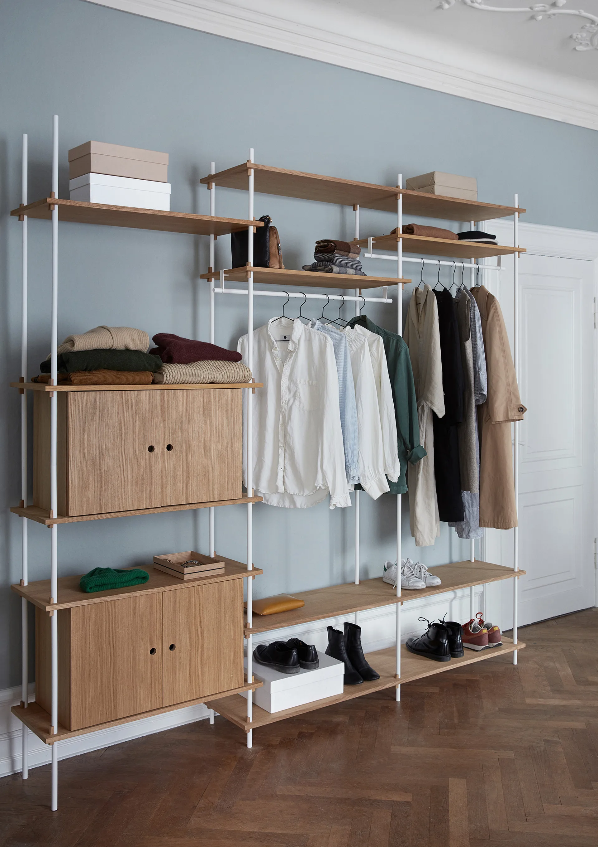 Étagère avec armoire Shelving System, Chêne fumé-white, 163x200x35 cm, S.200.2.C MOEBE