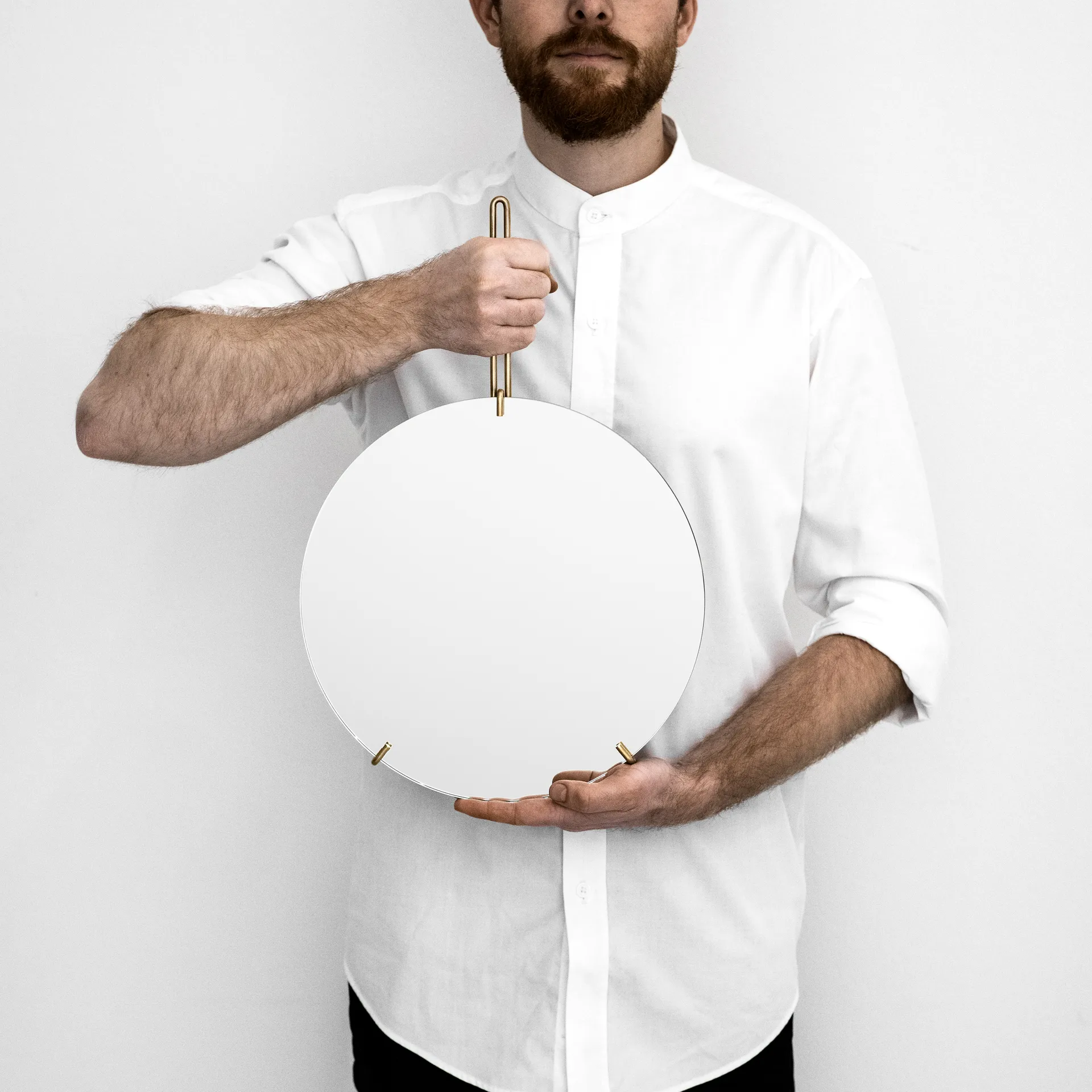 Miroir mural Moebe Ø 30 cm, Laiton MOEBE