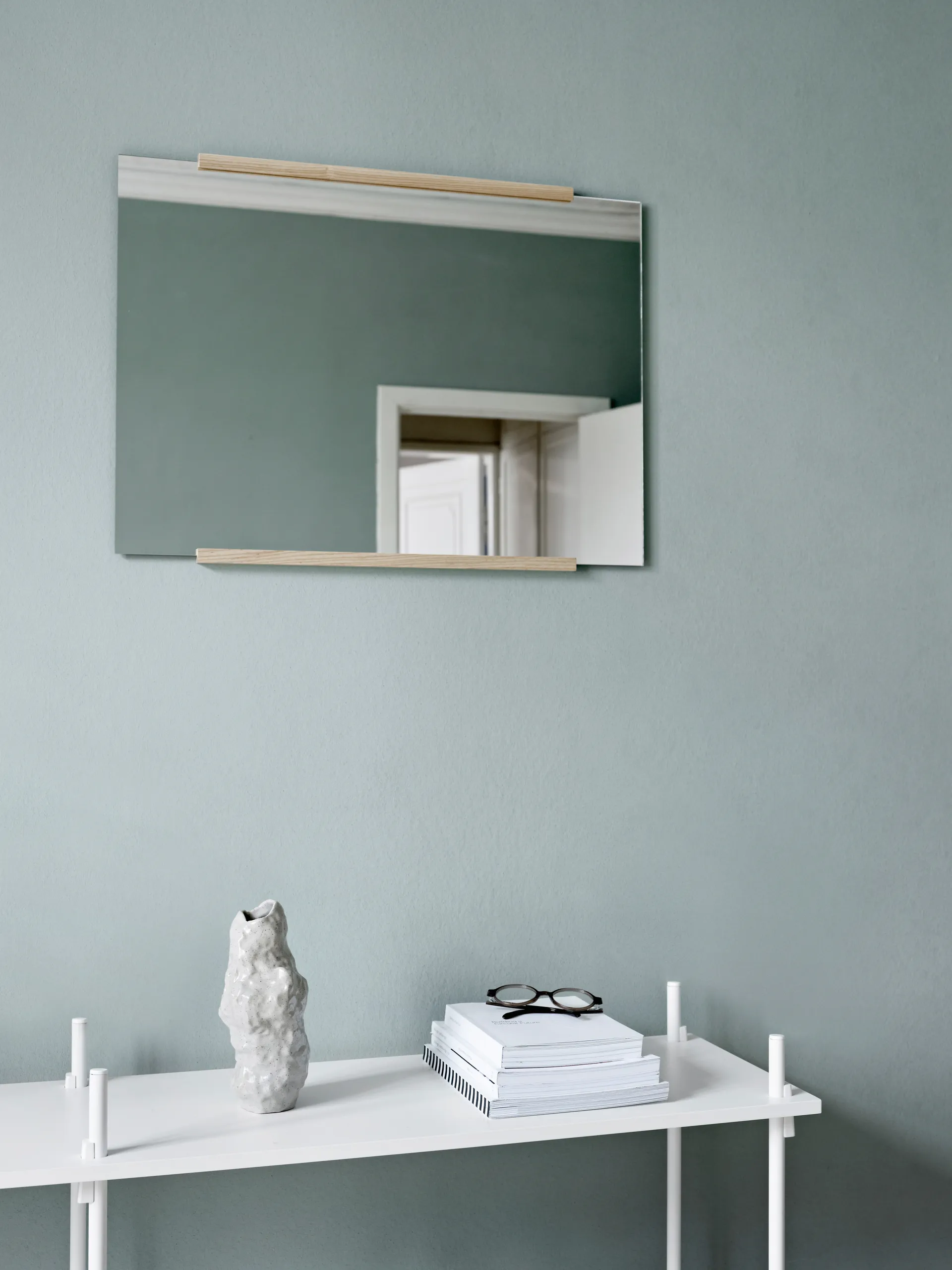 Miroir mural rectangulaire 50x70 cm, Cendre MOEBE
