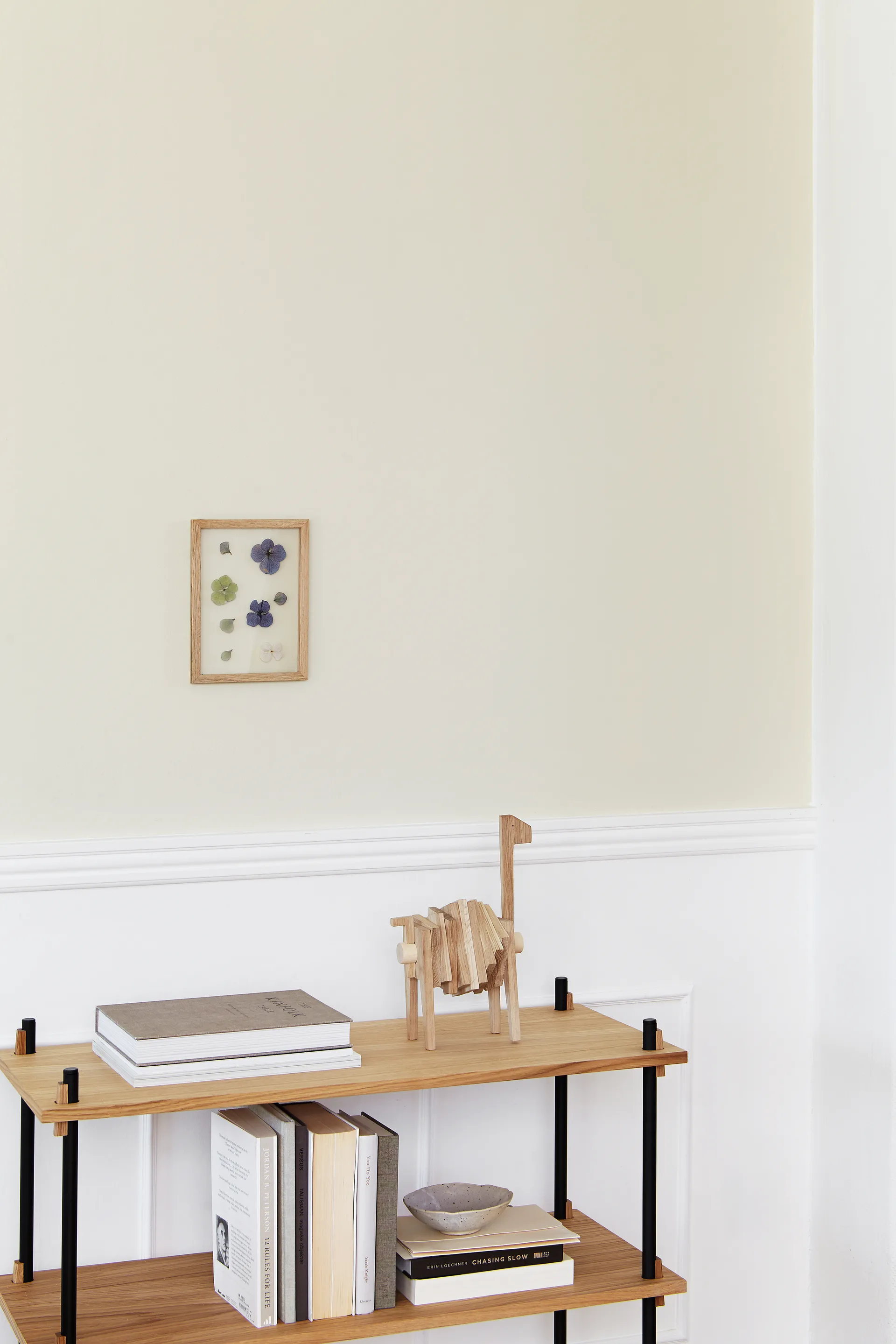 Sculpture en chêne Polygrif 21x32 cm, Bois, noir MOEBE