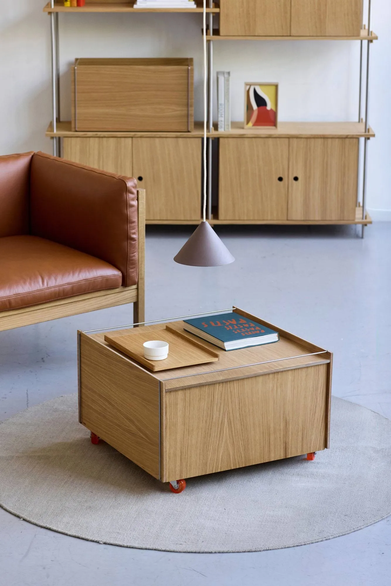Table basse avec rangement Moebe Storage Chest, Chêne huilé-acier inoxydable, 60x61x38.2 cm MOEBE