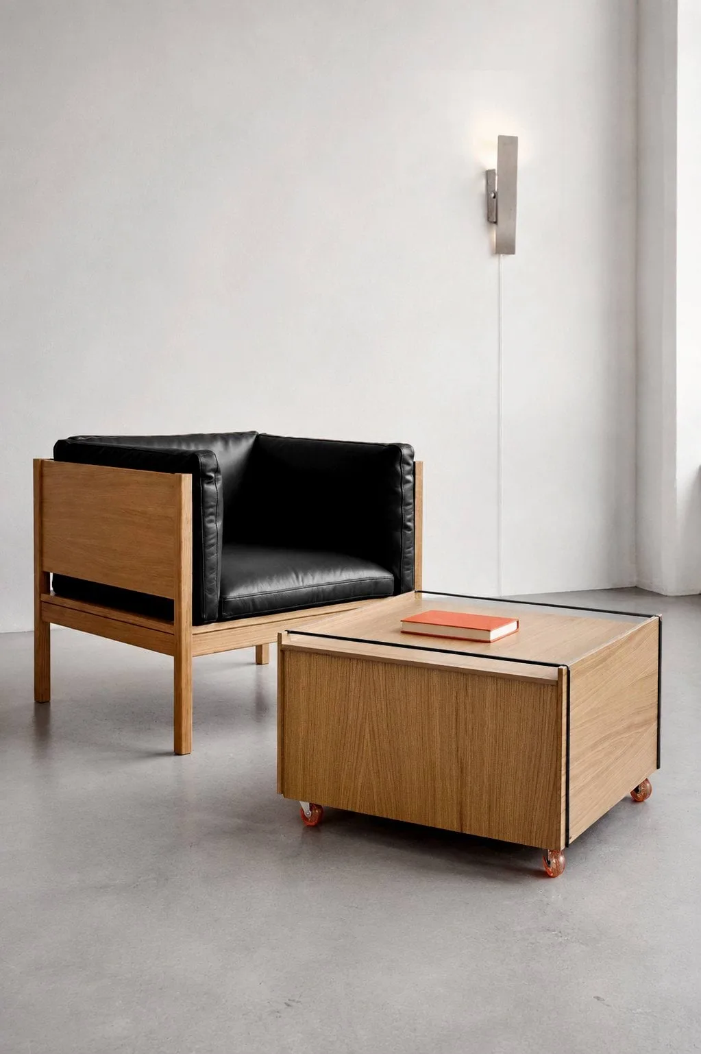 Table basse avec rangement Moebe Storage Chest, Chêne huilé-noir, 60x61x38.2 cm MOEBE