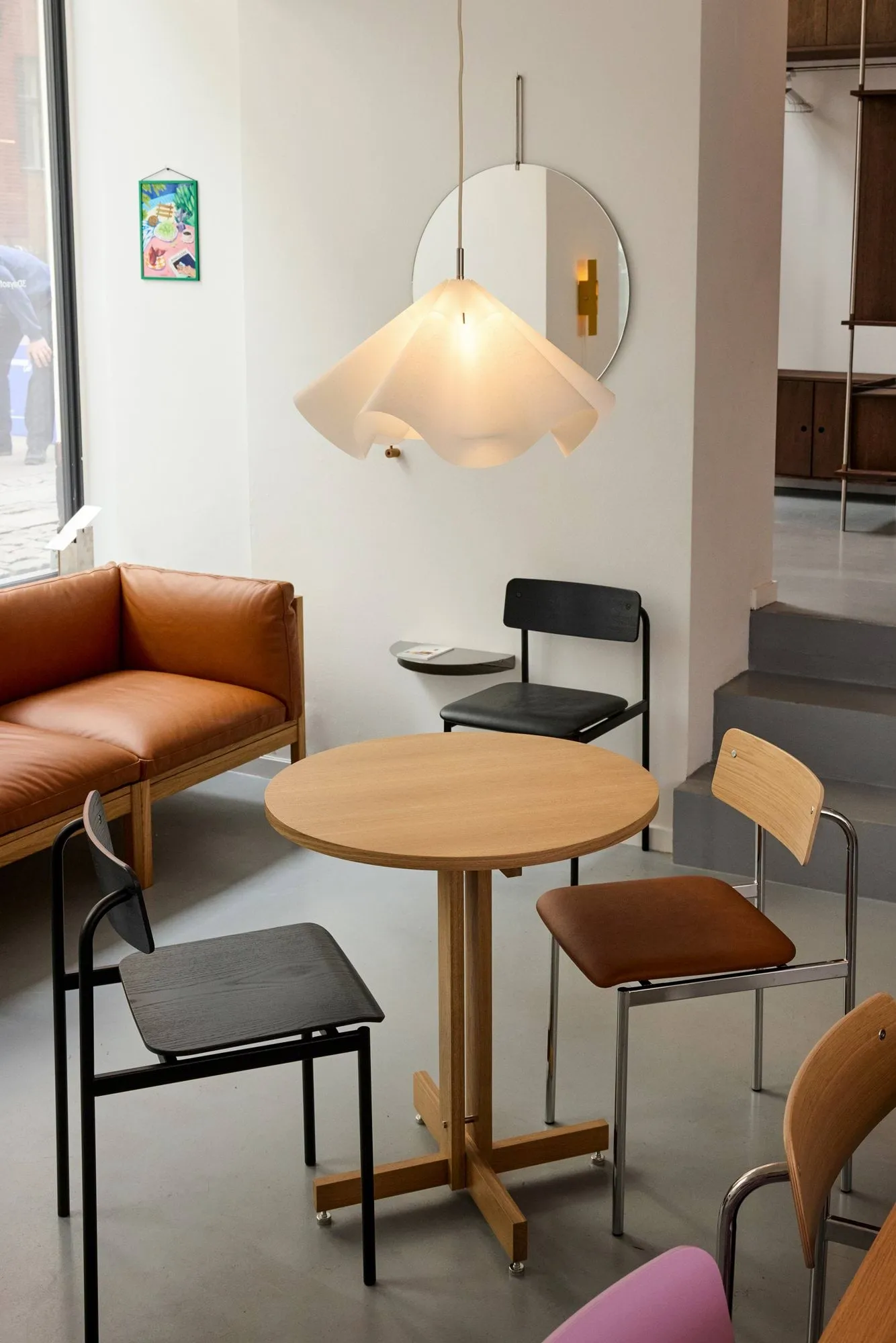 Table de café KUMU, Chêne huilé, Ø65 cm MOEBE