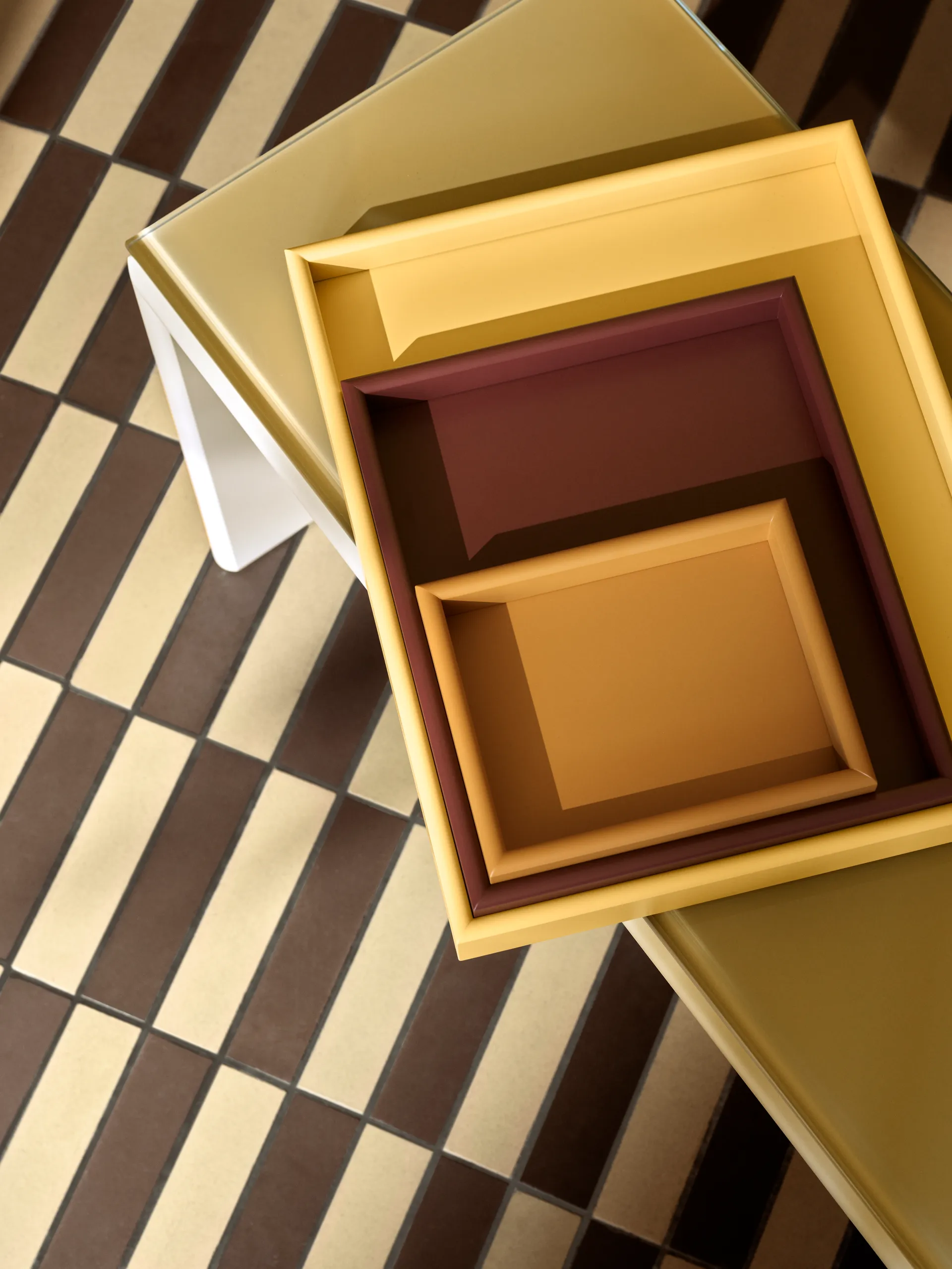 Arrange plateau small 17,3x21,4 cm, Amber Montana