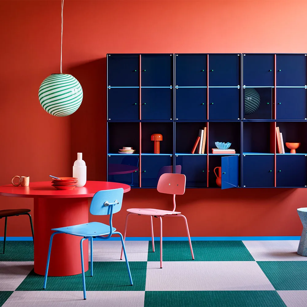 Chaise Kevi 2060, o. grey structure laquée frêne lasuré Montana