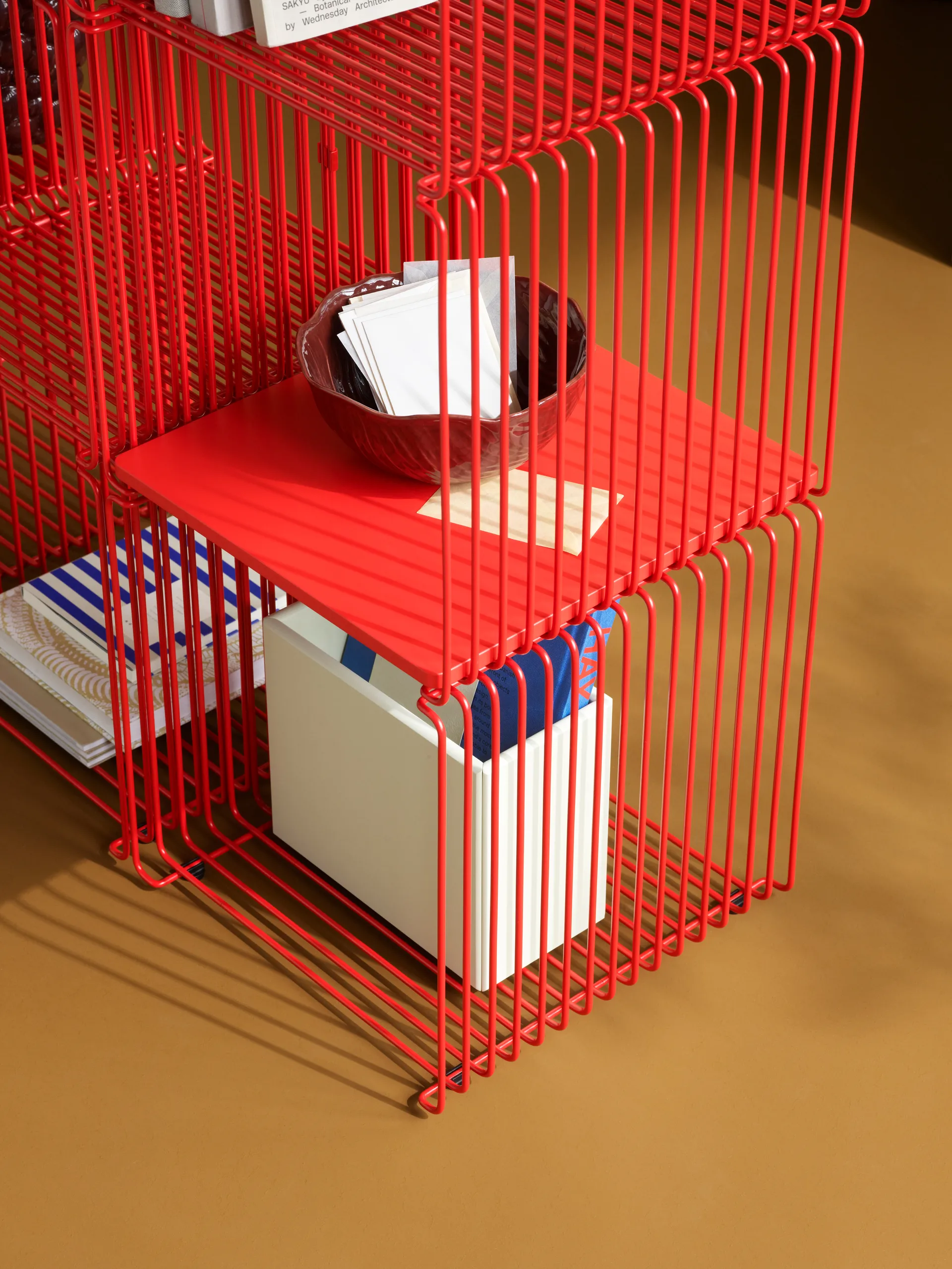 Tablette pour étagère Panton Wire 33x34,8 cm, Rosehip Montana