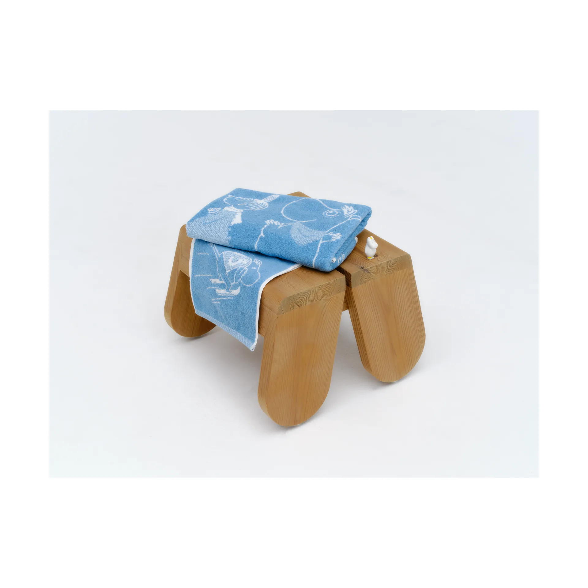 Serviette de bain Moomin Ski jumping, 70x140 cm Moomin Arabia