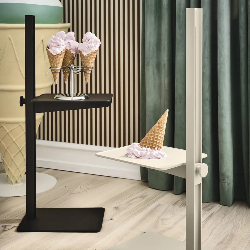 Table d'appoint Museum, aluminium Museum