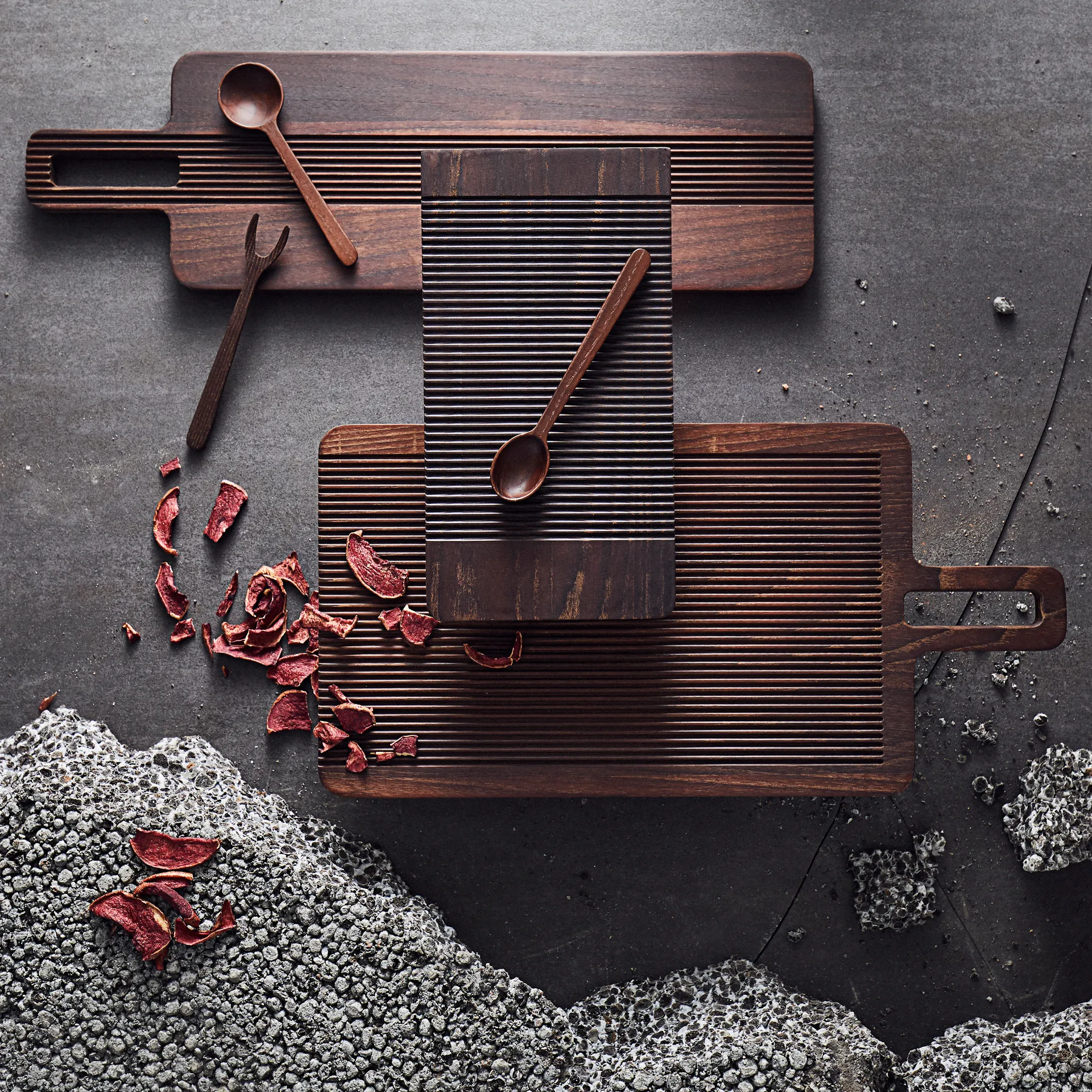 Planche à découper pour pain Yami 22x44 cm, Marron MUUBS