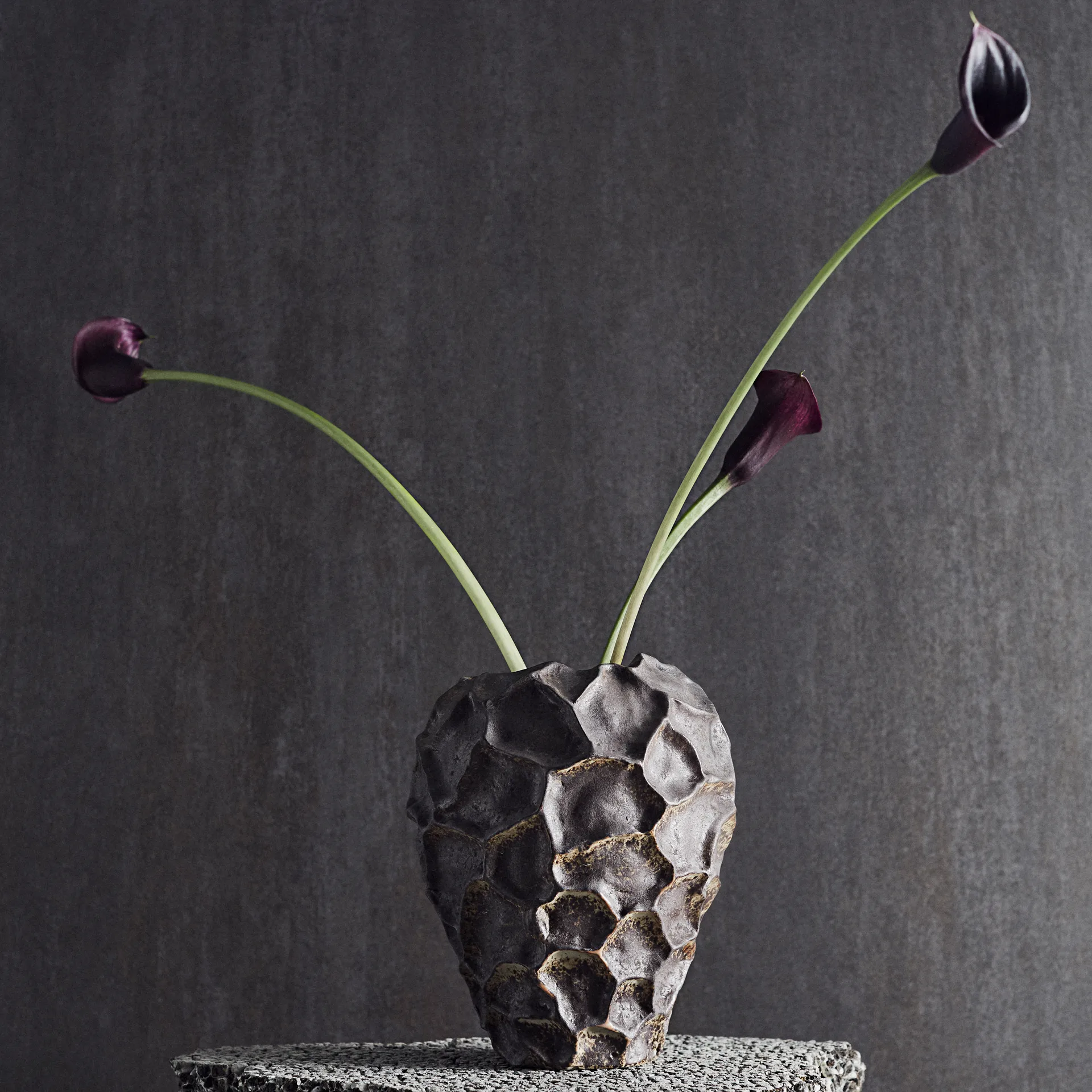 Vase Soil 21,5 cm, Chocolate MUUBS