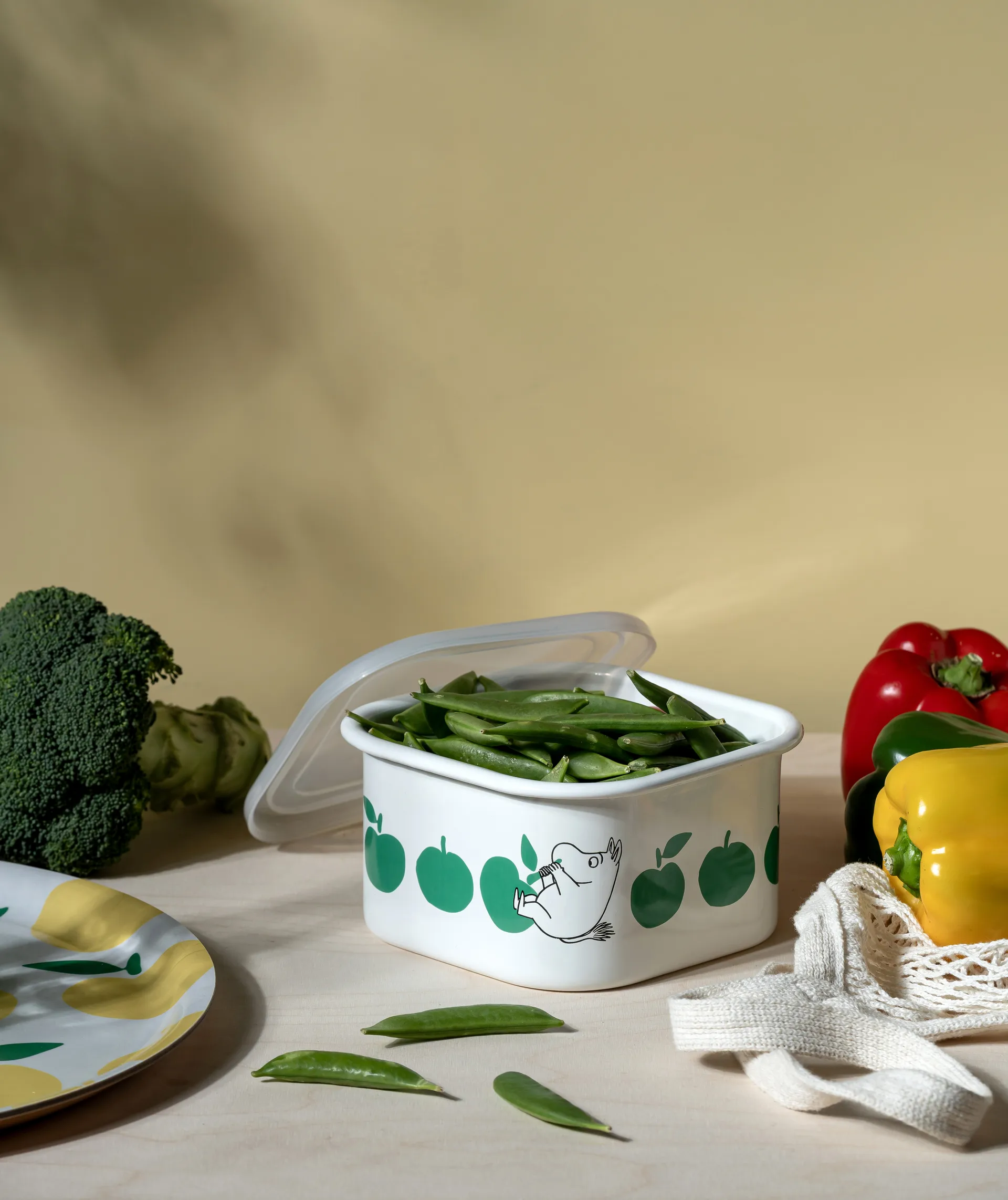 Boîte émaillée Moomin avec couvercle 1 L, Joyfull Apples-vert Muurla