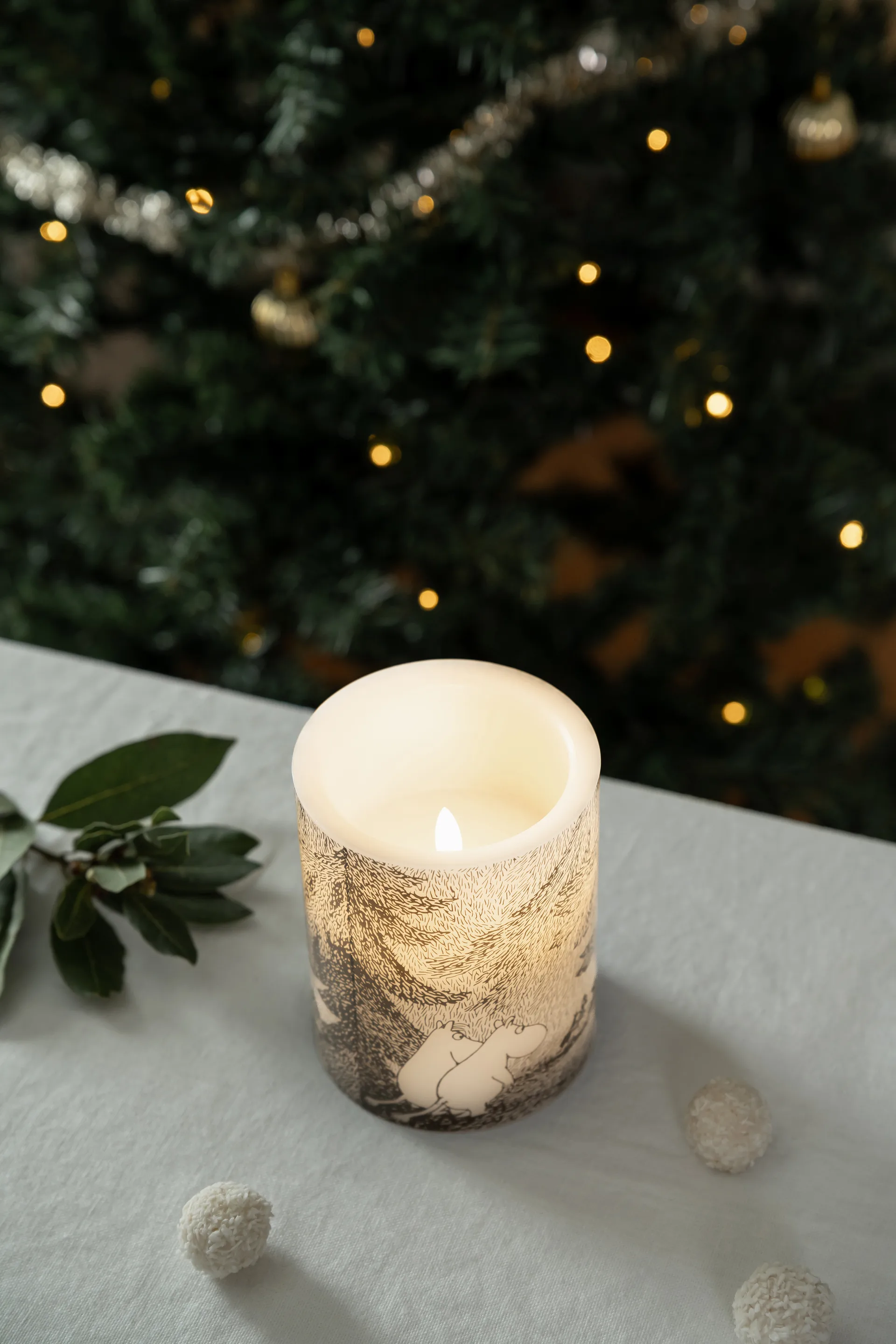 Bougie bloc LED Moomin 12,5 cm, Under the trees Muurla