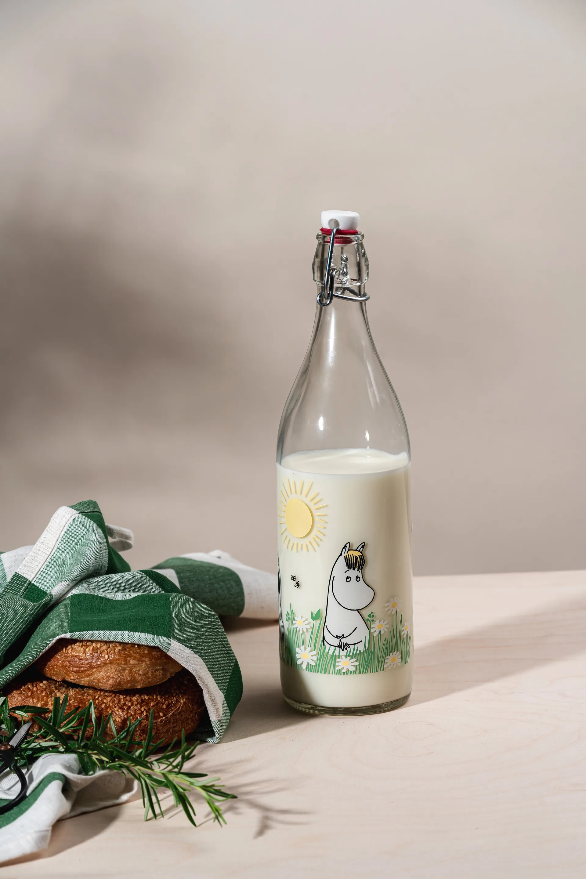 Bouteille de verre Moomin 1 L, Meadow Muurla