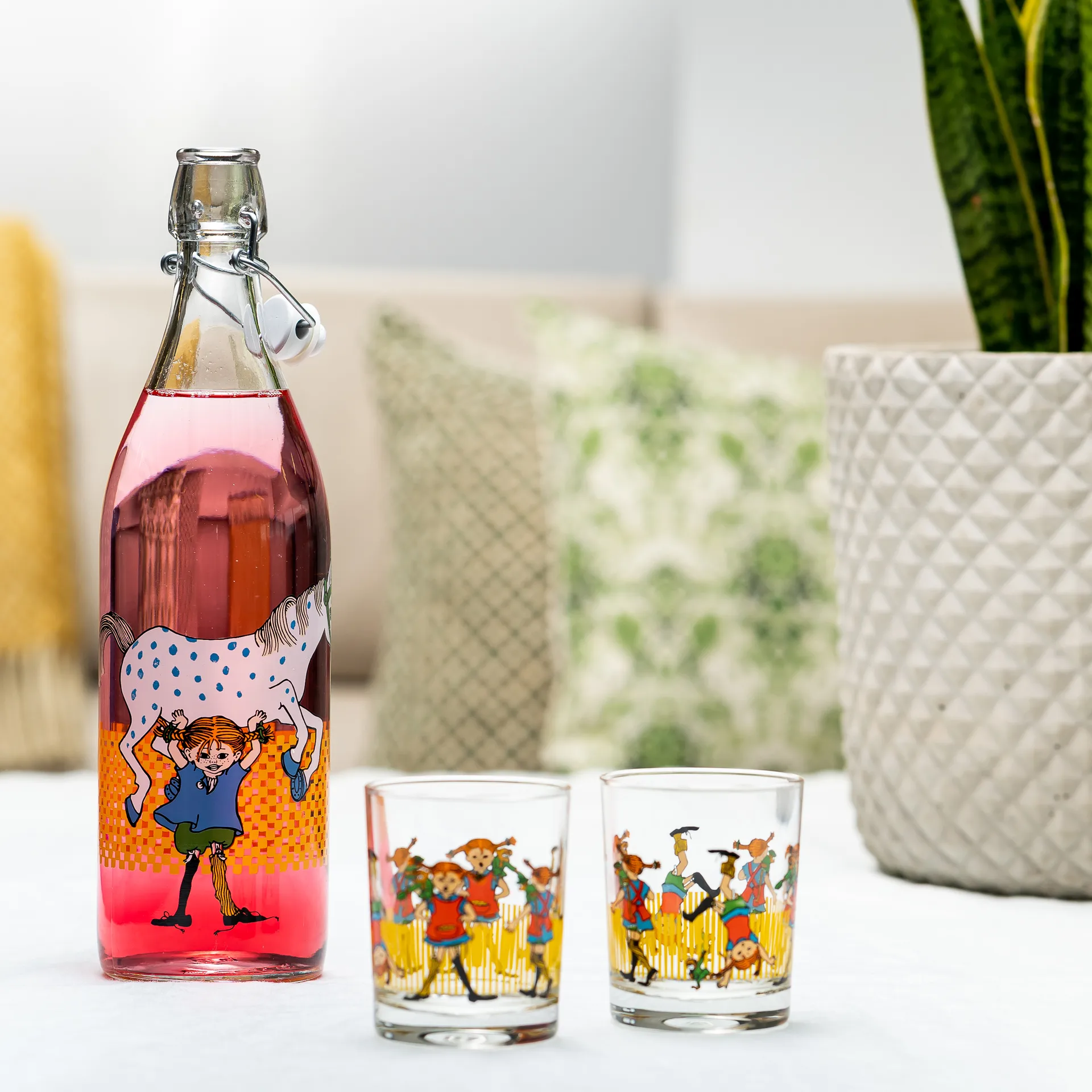 Bouteille en verre Pippi 1 L, Multi Muurla
