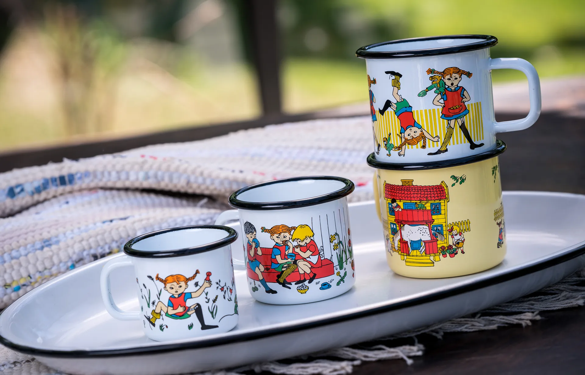 Fifi et Mr. Tasse en email Nilsson 1,5 dl, Blanc Muurla