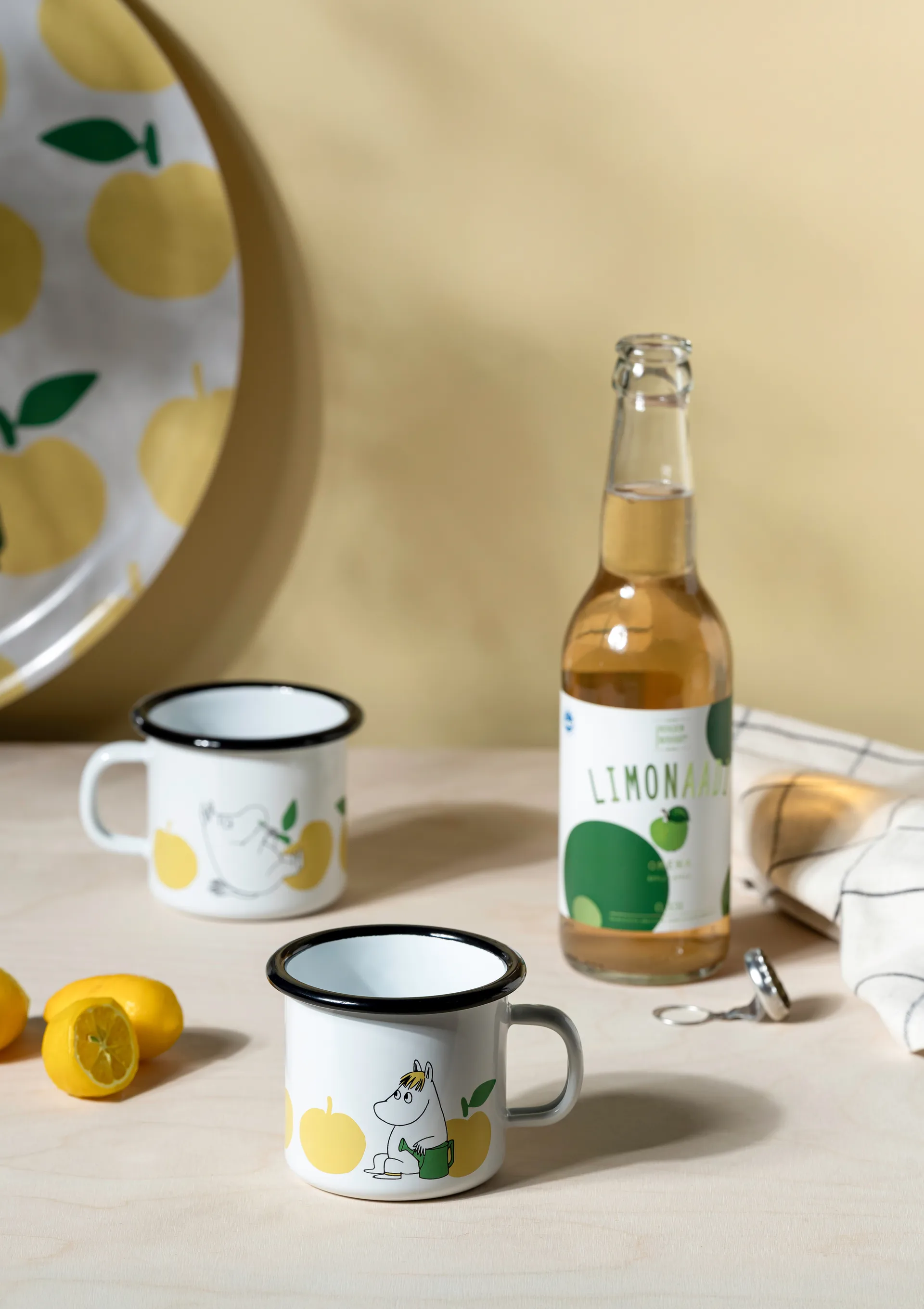 Mug en émail Moomin 25 cl, Joyfull Apples Muurla
