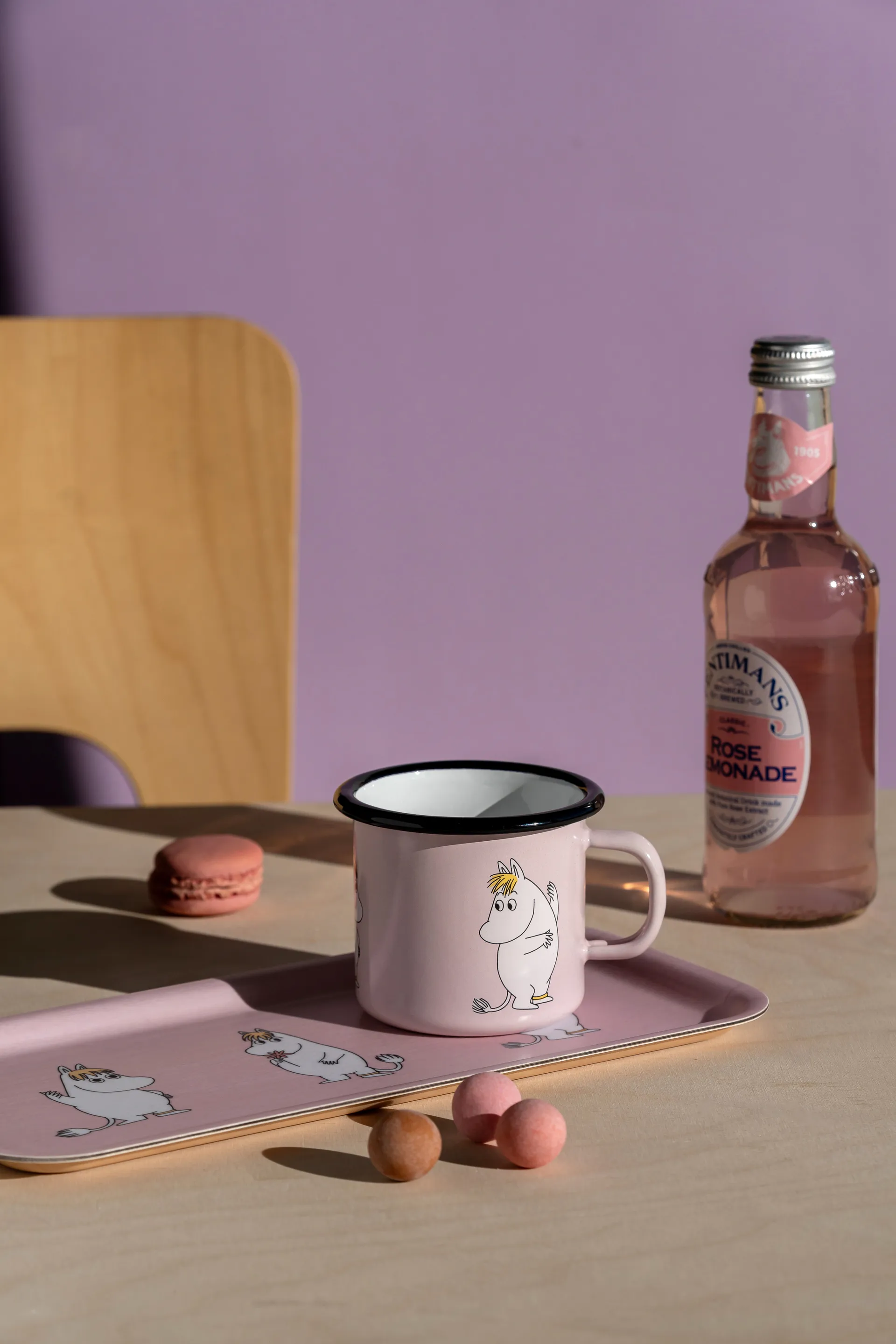Mug en émail Moomin 25 cl, Retro Sniff Muurla