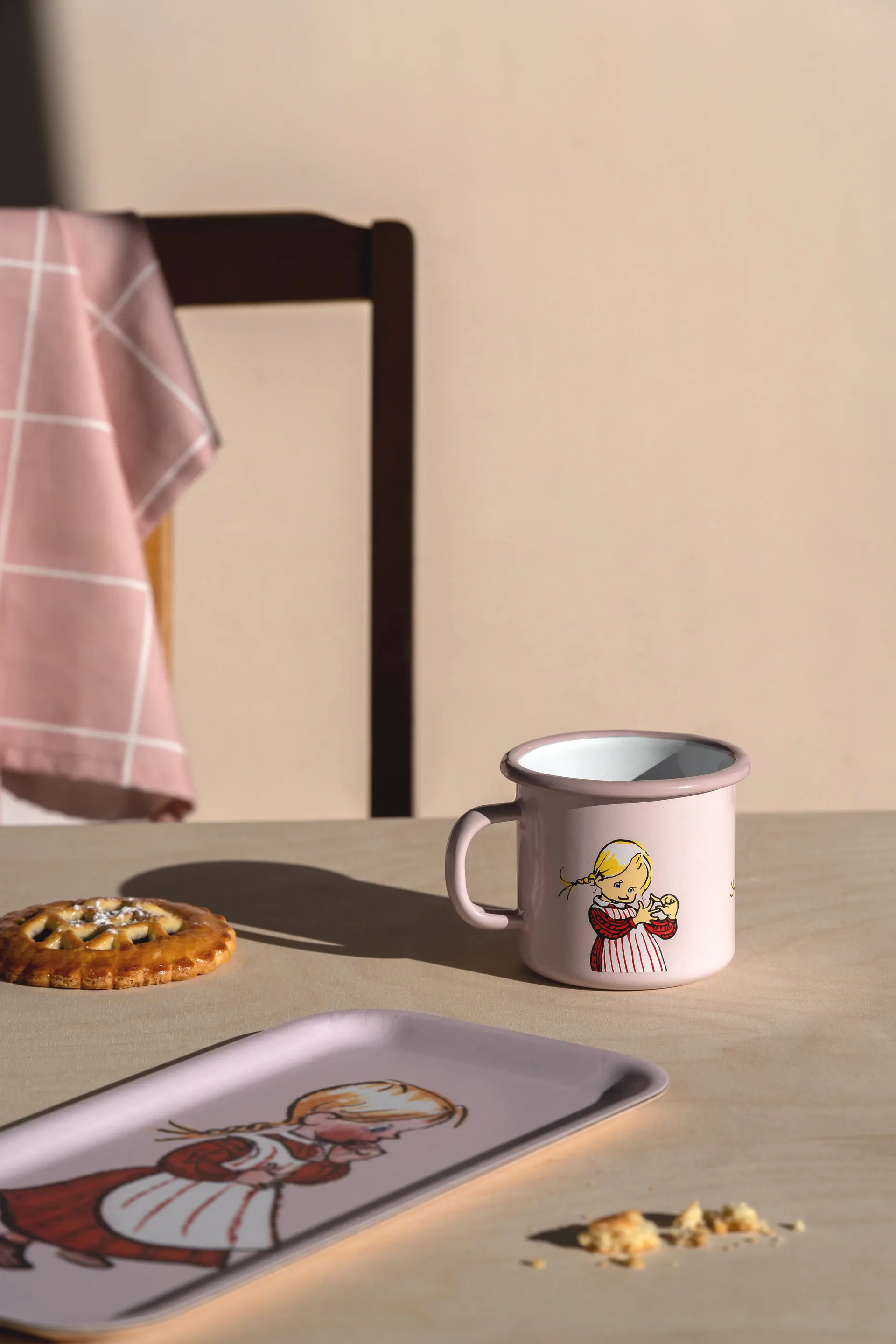 Tasse émaillée bleue Emil 2,5 dl, Ida Muurla
