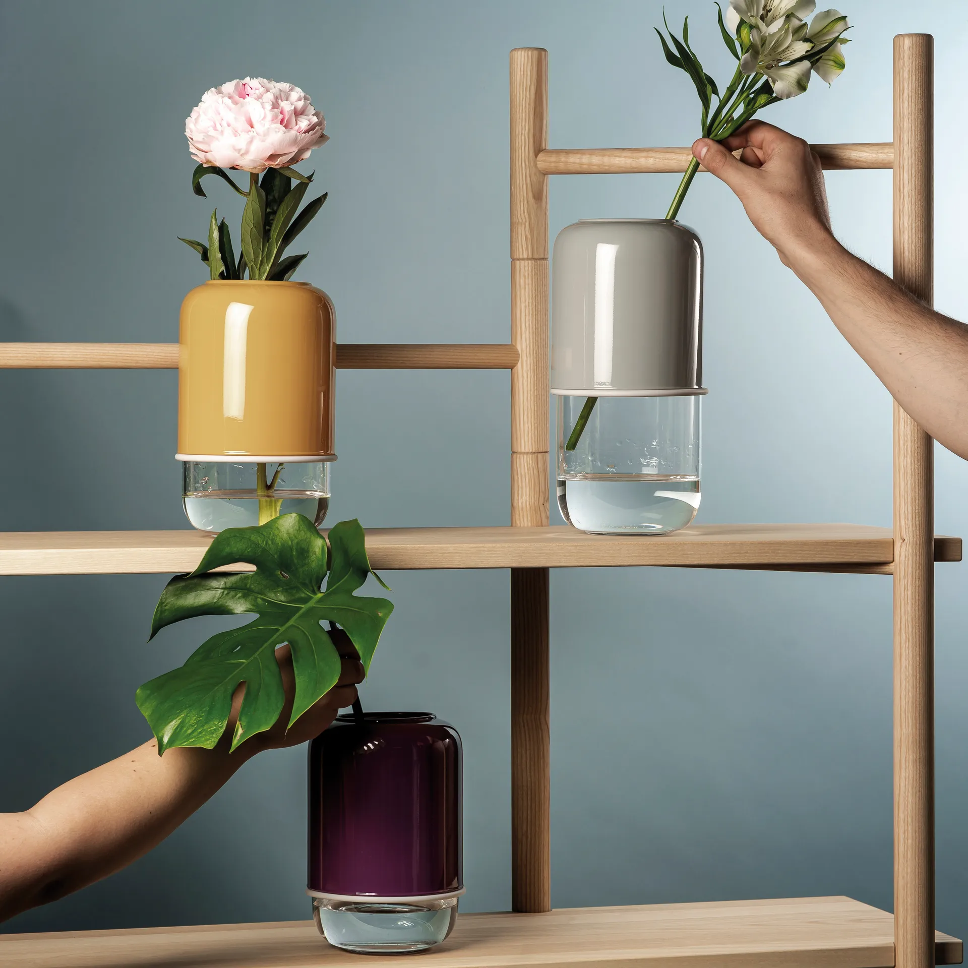 Vase ajustable Capsule 18-28cm, Violet-transparent Muurla