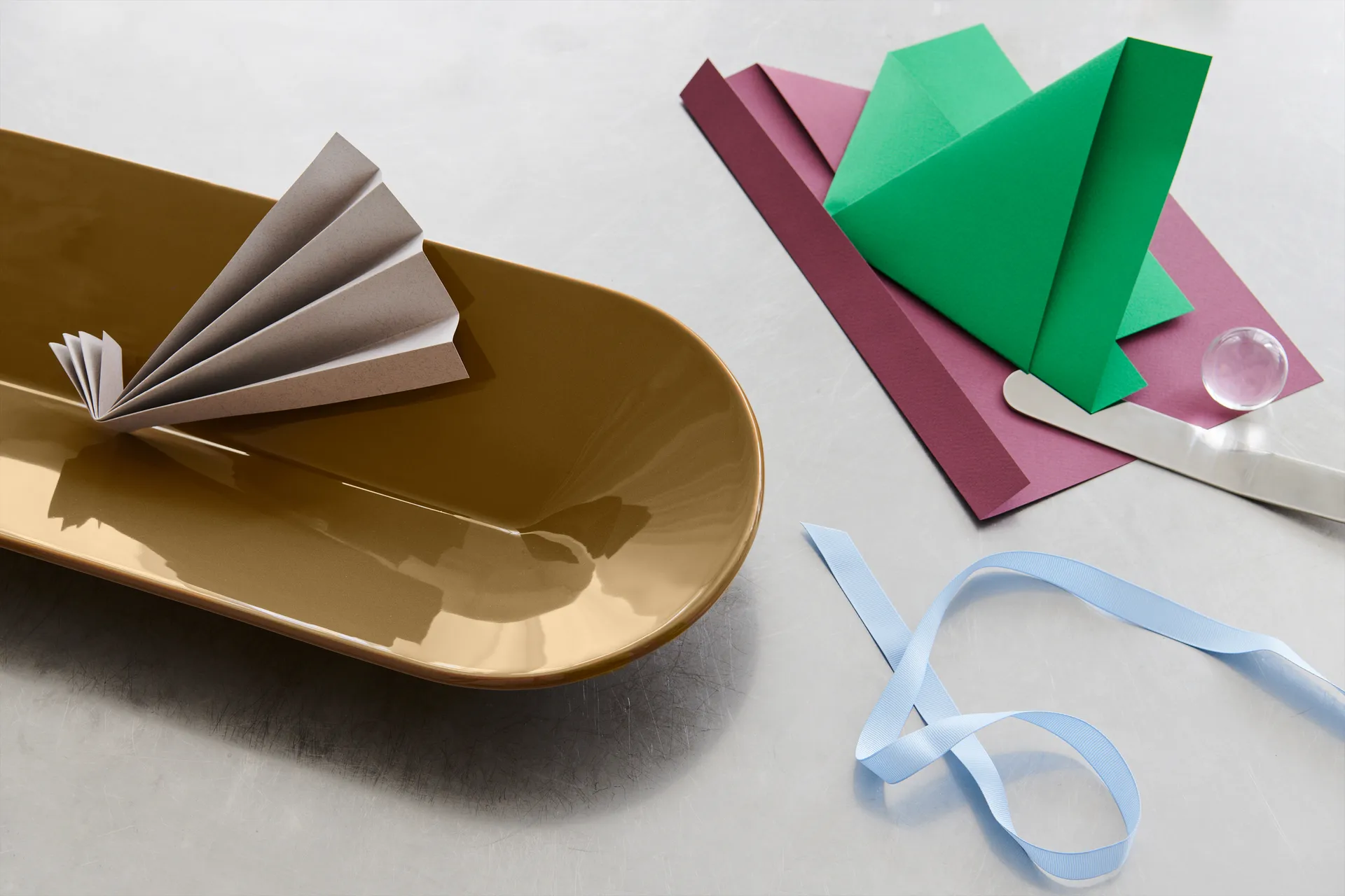 Bol Mere 51,5x21,5 cm, Brown Green Muuto