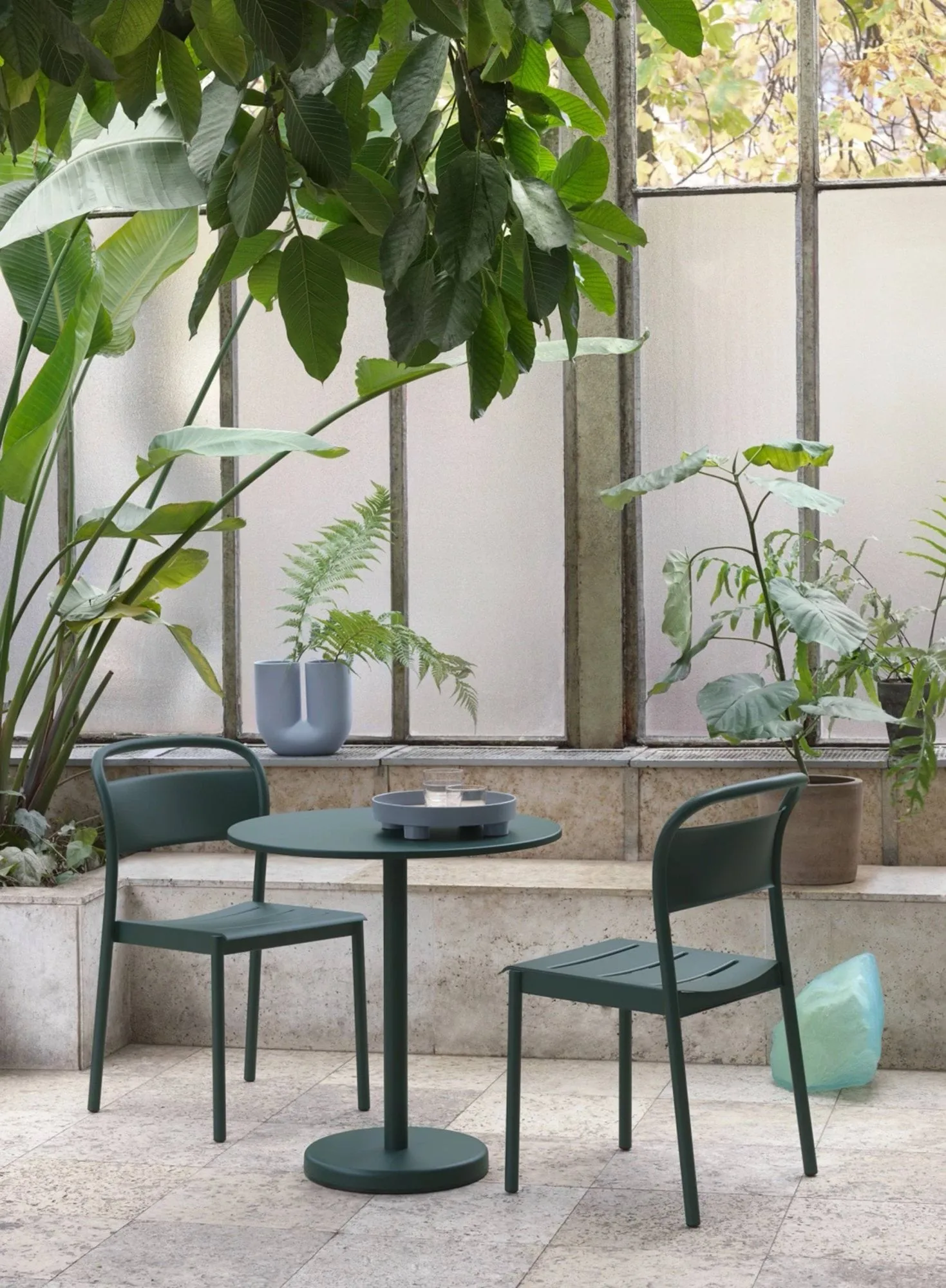 Chaise Linear steel side chair, Pale blue Muuto