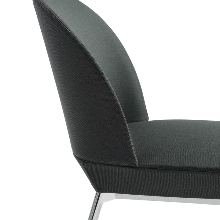 Chaise Oslo pieds chromés, twill weave 990 Muuto